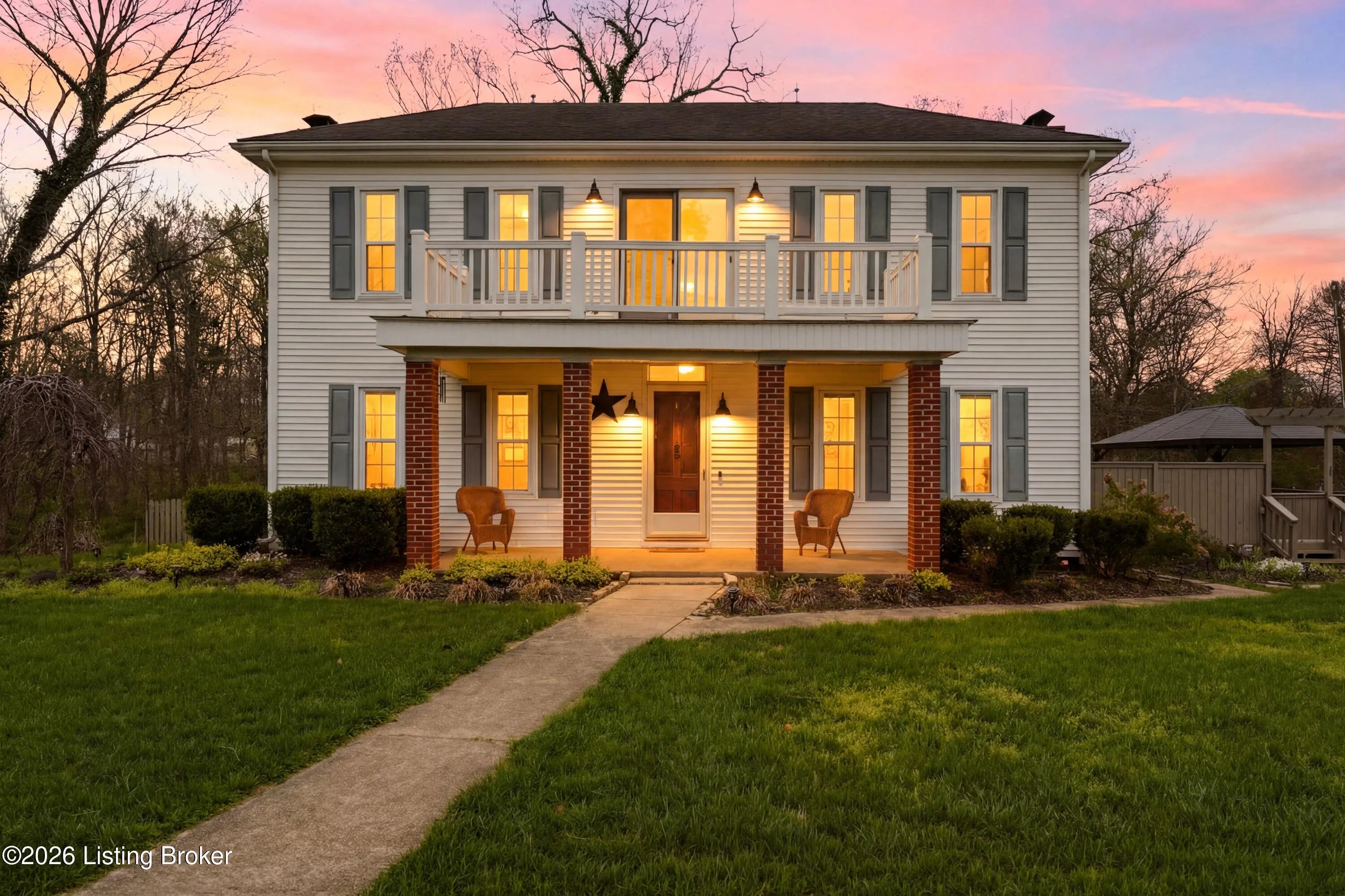 Photo of Listing #1713826