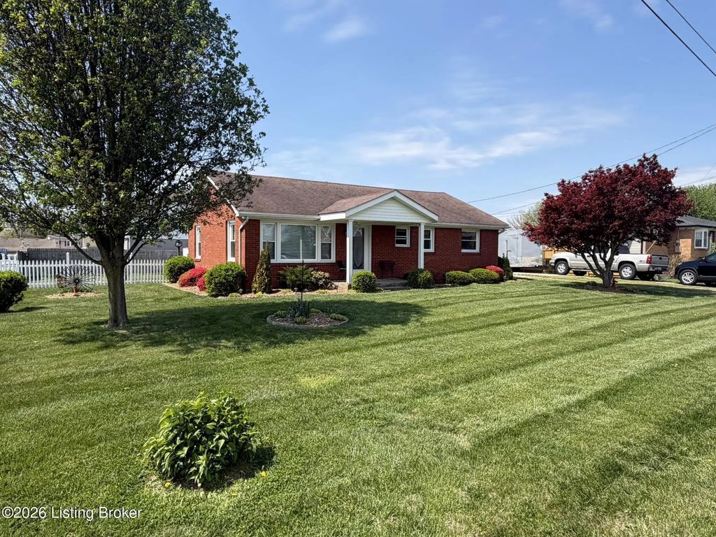 157 Stout St, Mt Washington