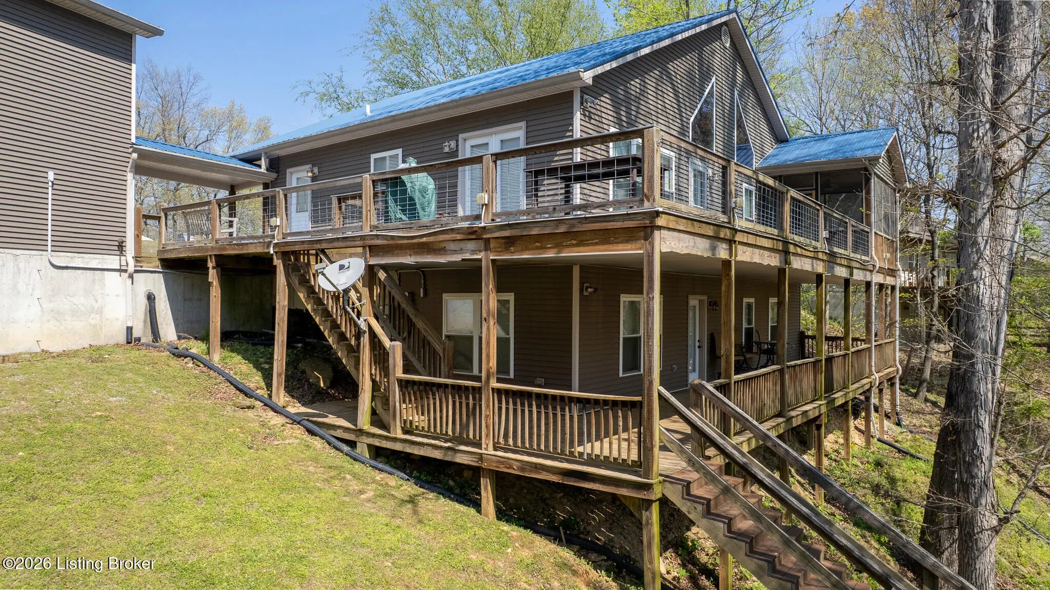 Photo of Listing #1714208