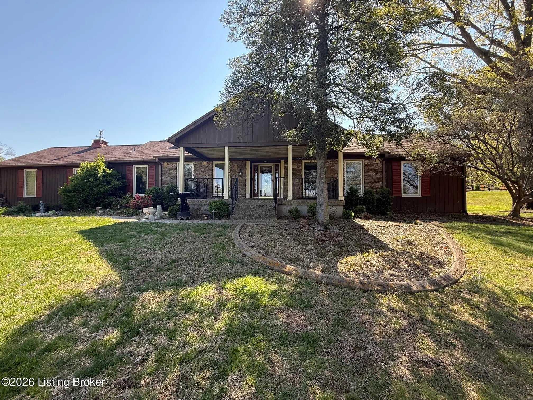 Photo of Listing #1713830