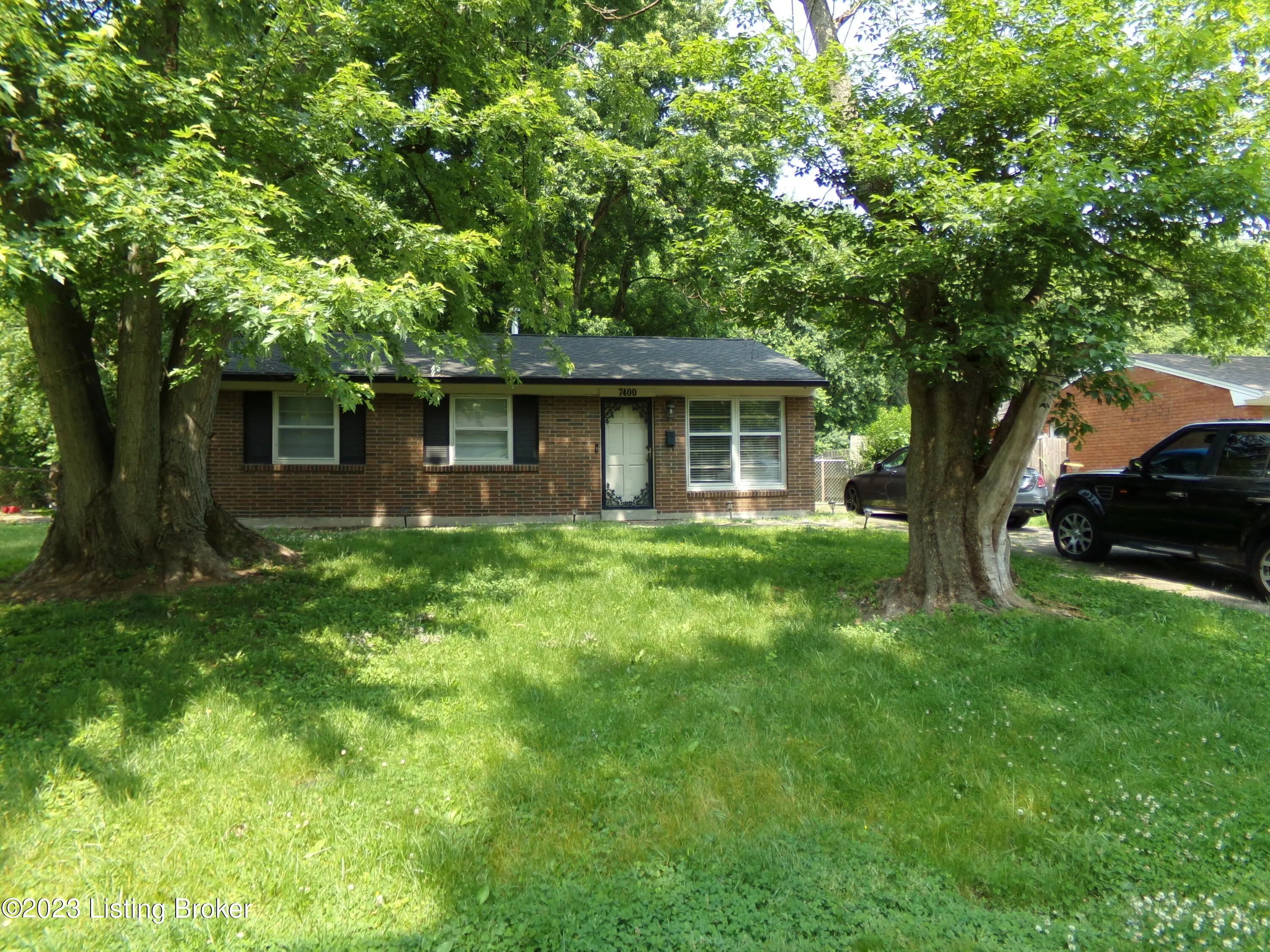 Photo of Listing #1713720