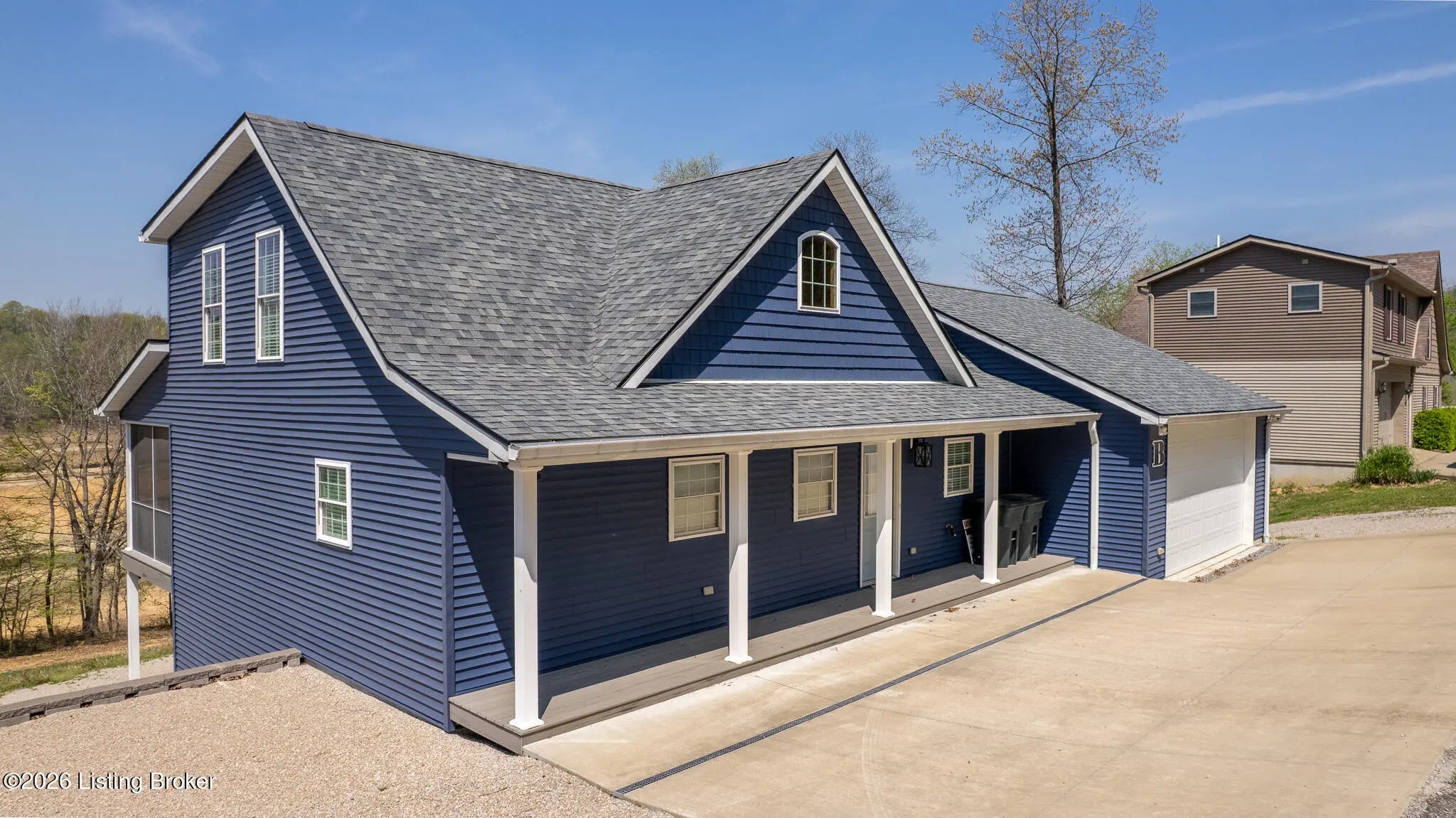 Photo of Listing #1714225