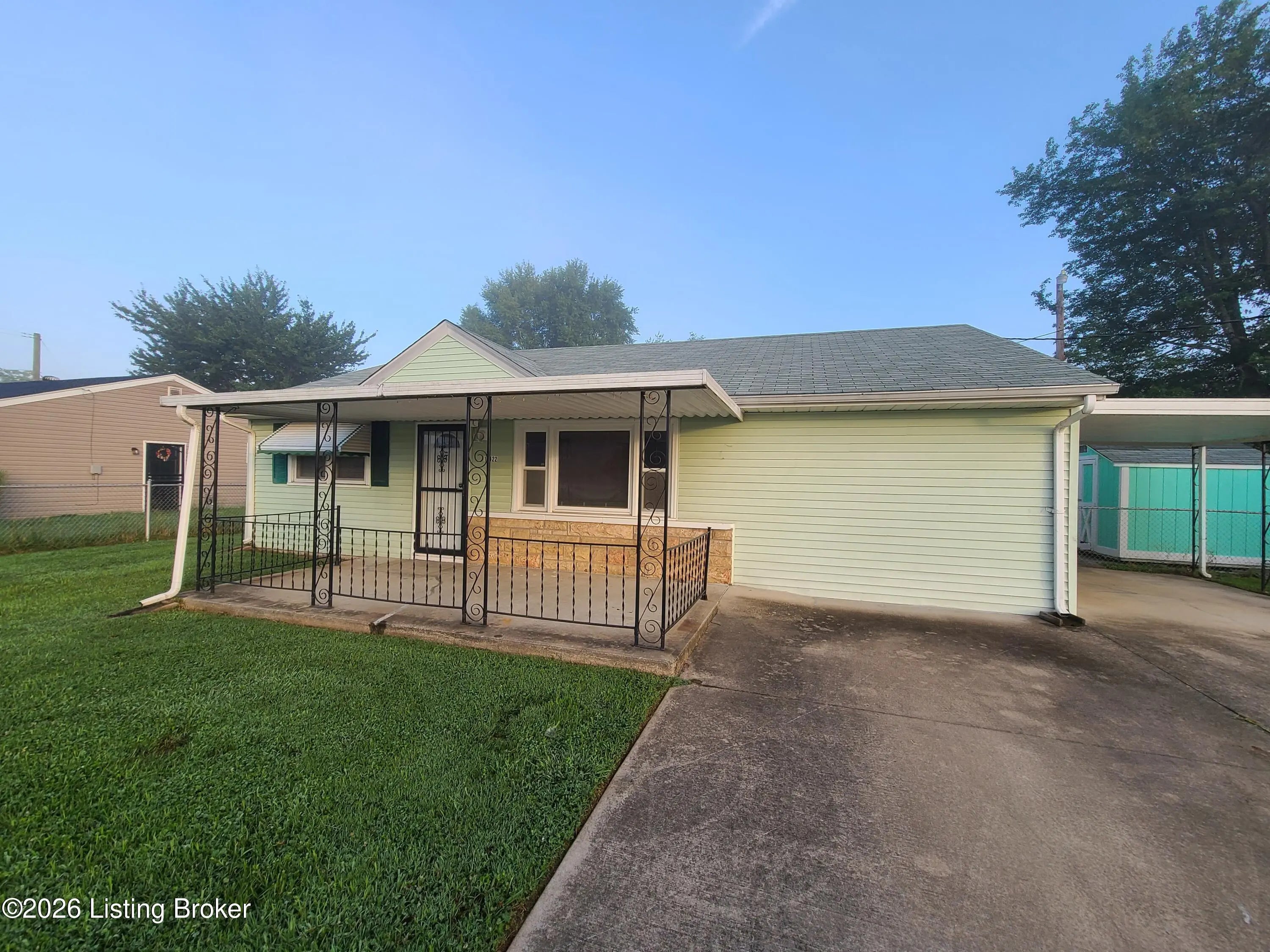 Photo of Listing #1713744