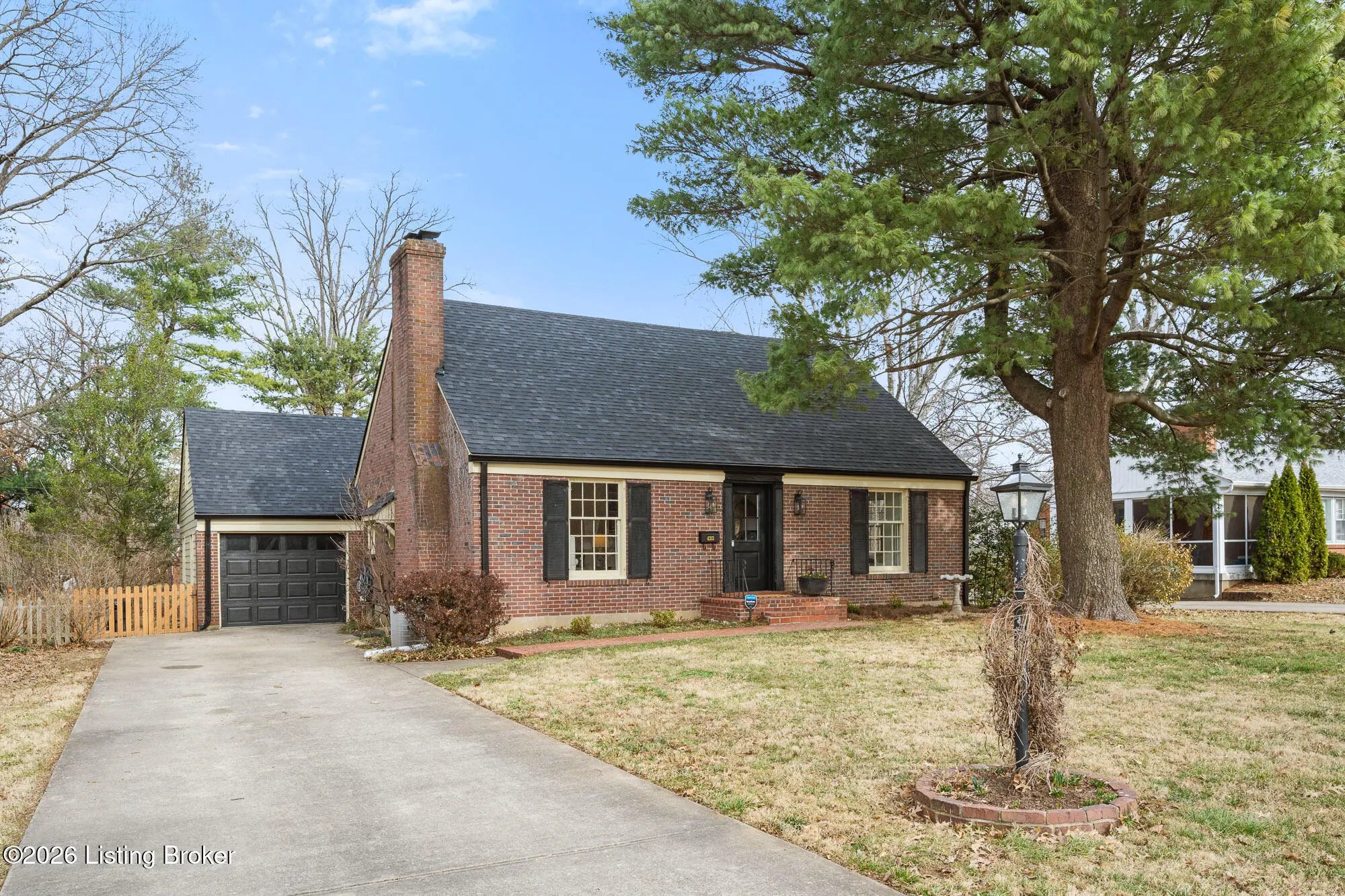 Photo of Listing #1713812