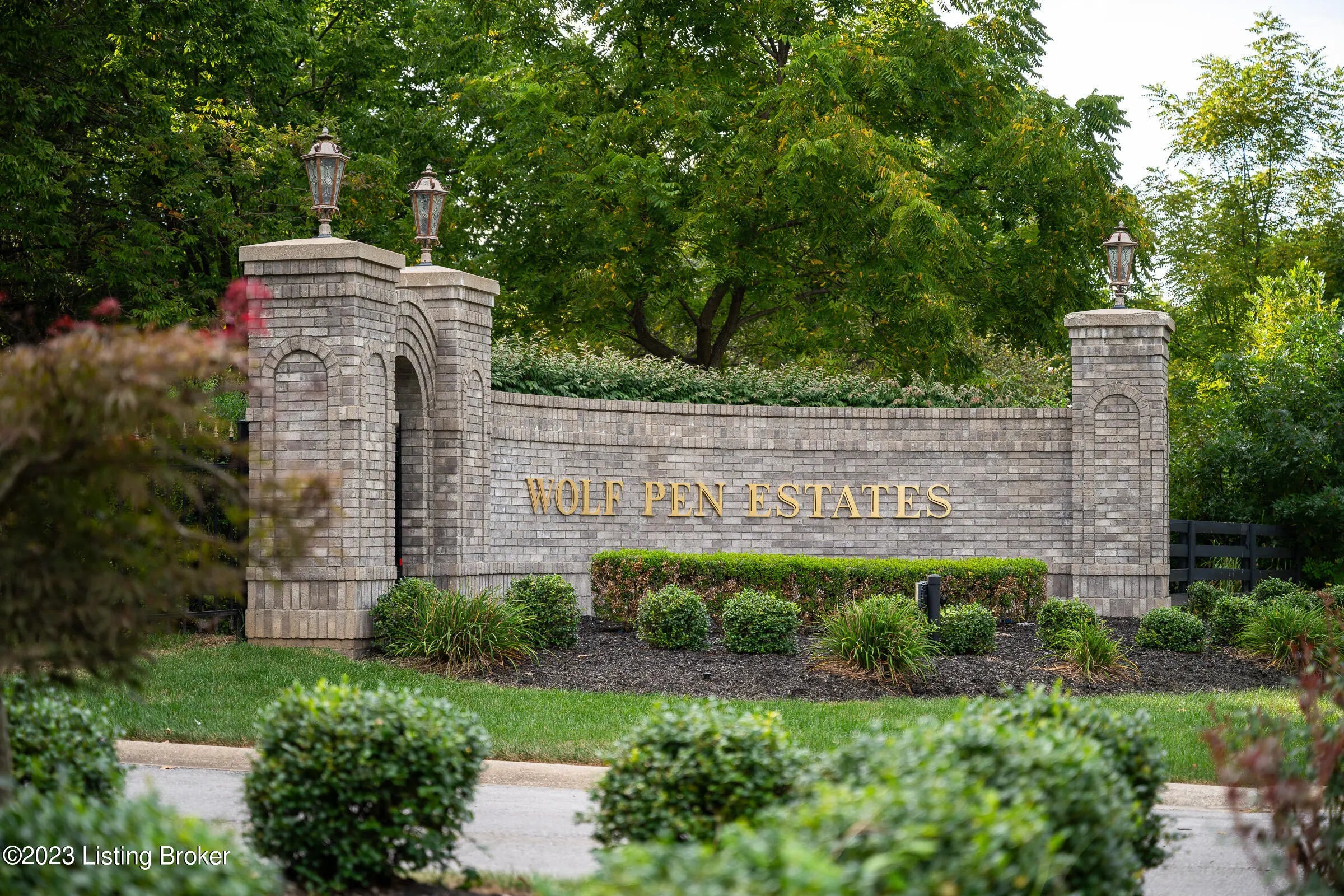 Photo of Listing #1713769