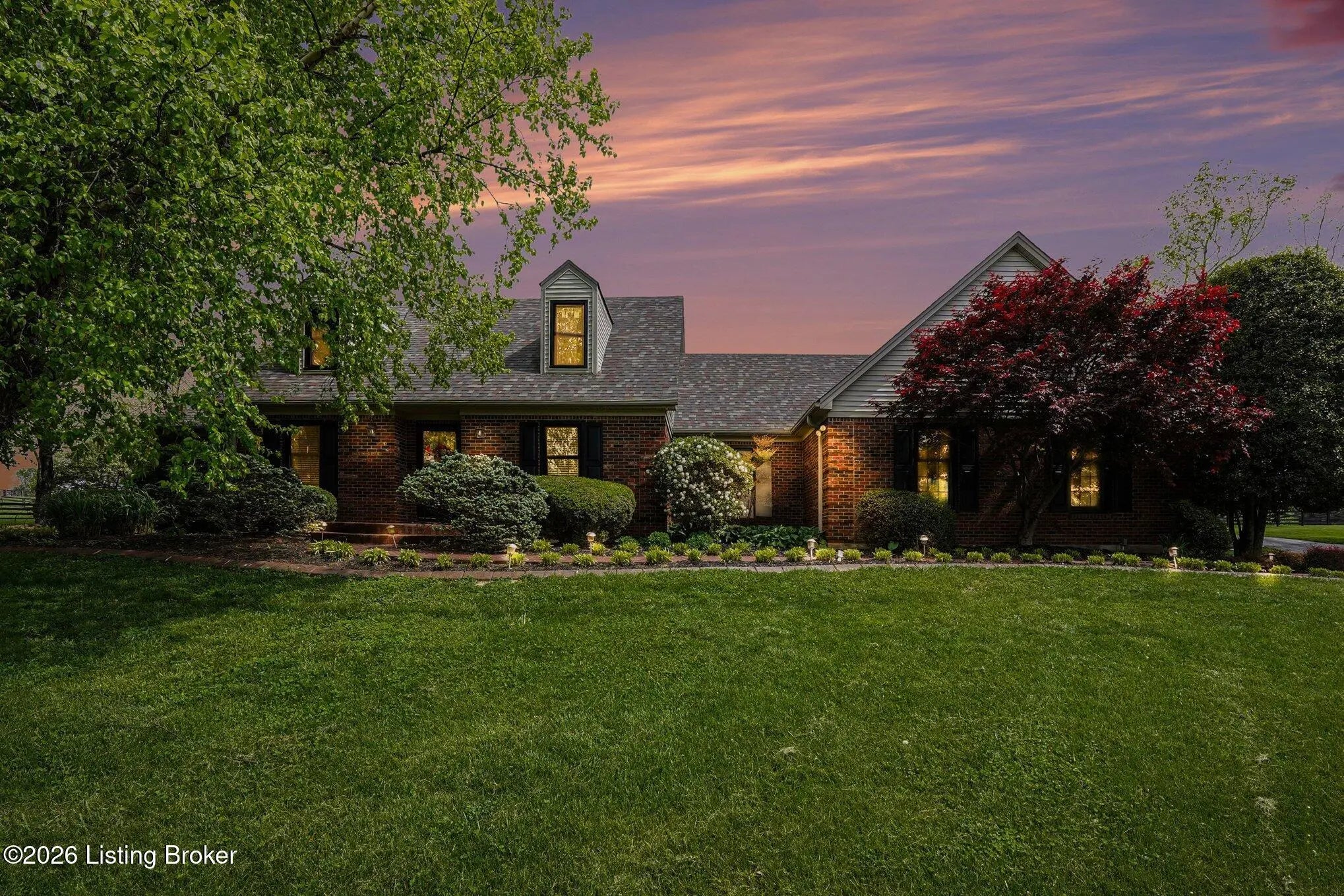 Photo of Listing #1714059