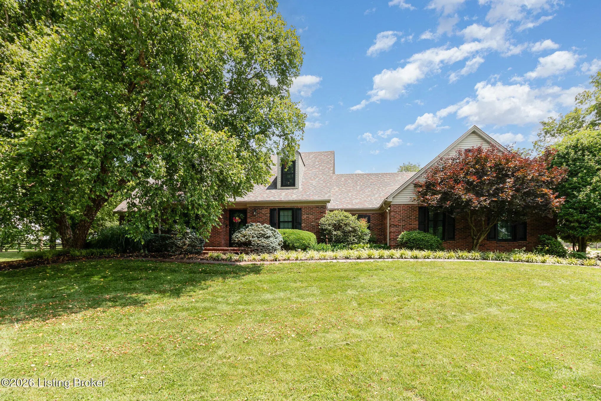 Photo of Listing #1714059