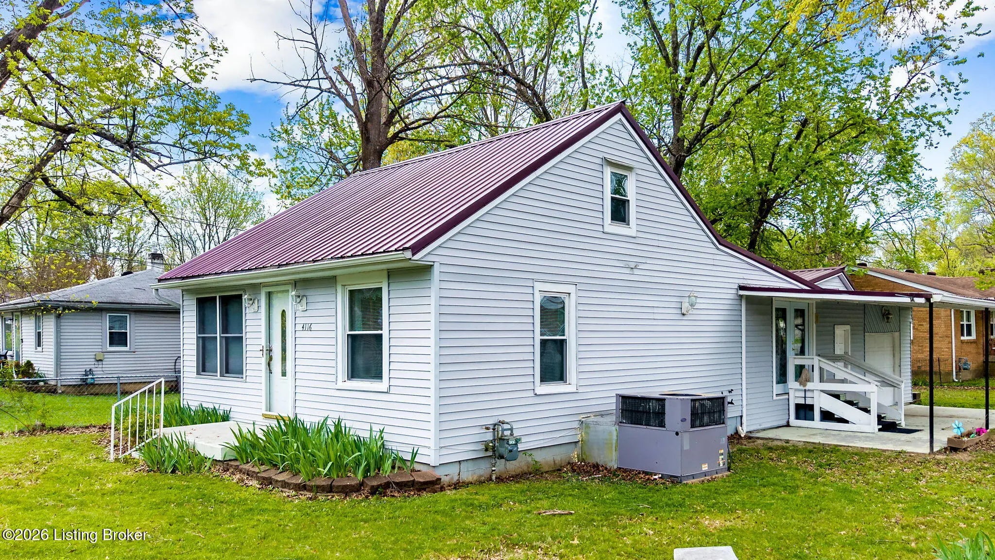 Photo of Listing #1713860