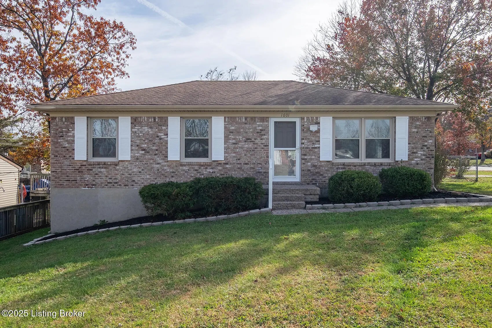 Photo of Listing #1713936