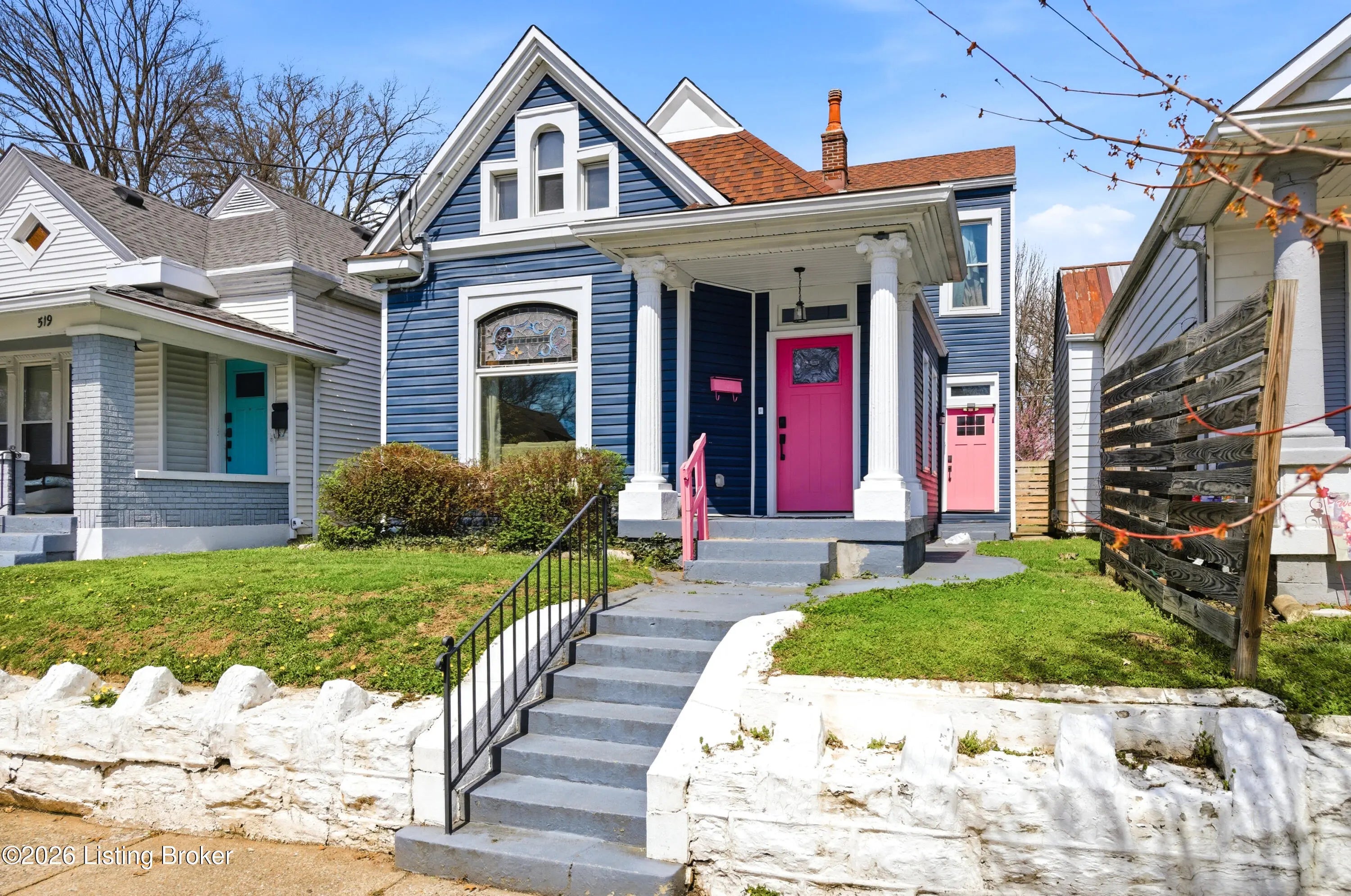 Photo of Listing #1713811