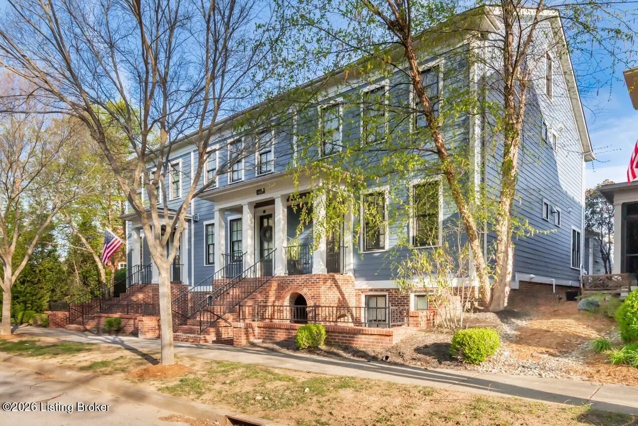 Photo of Listing #1713874