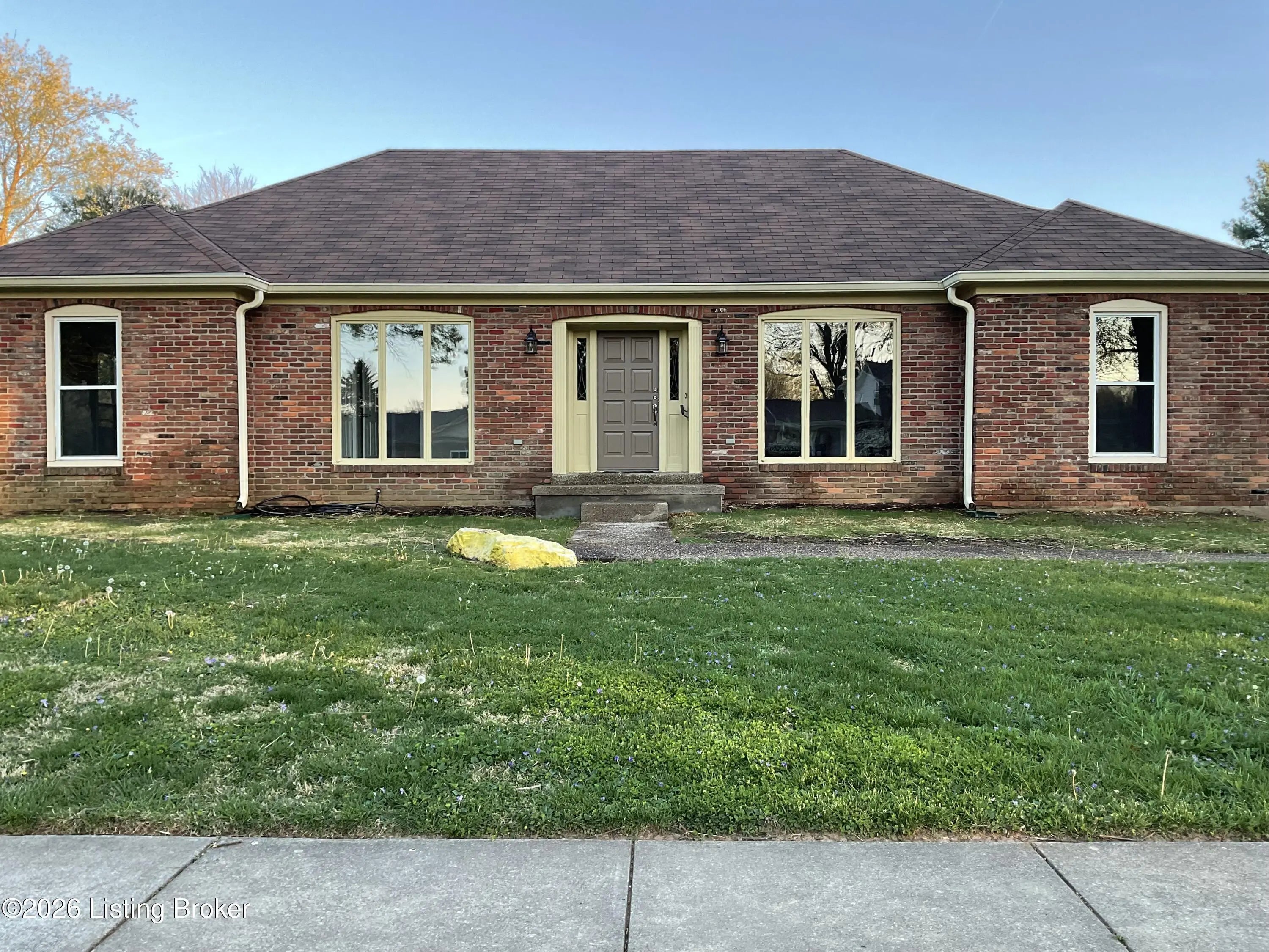 Photo of Listing #1713904