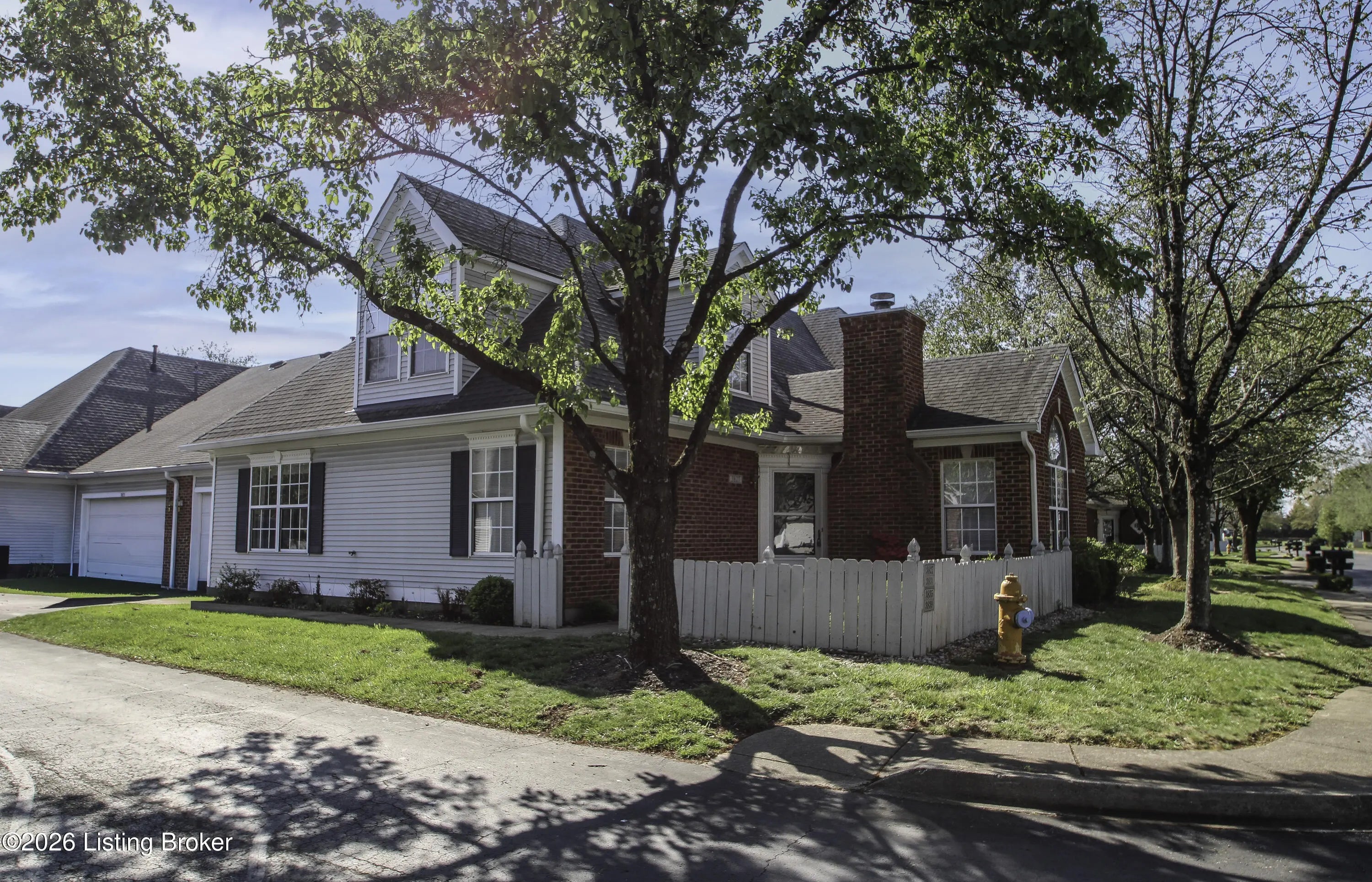 Photo of Listing #1713979