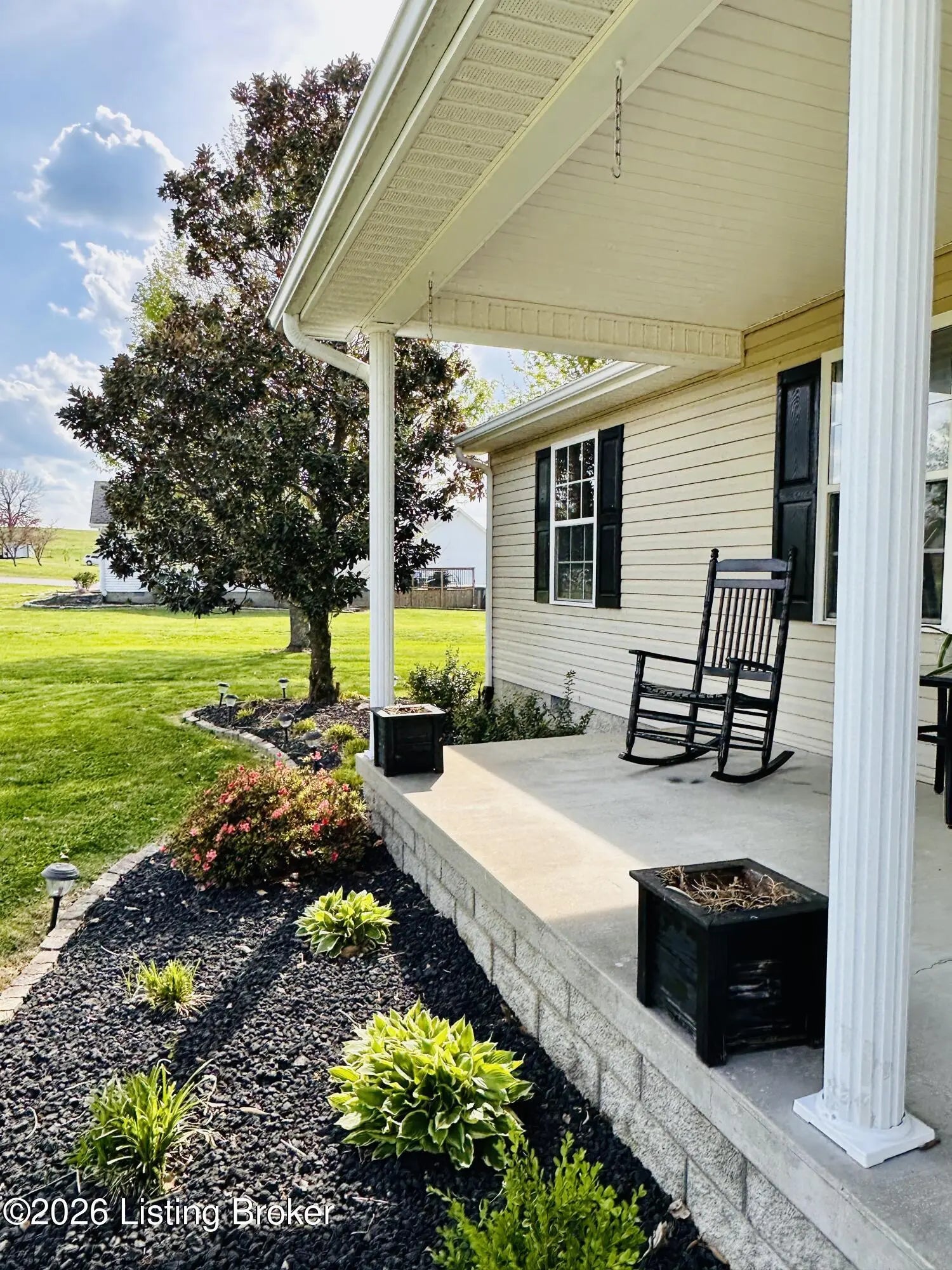 Photo of Listing #1714094