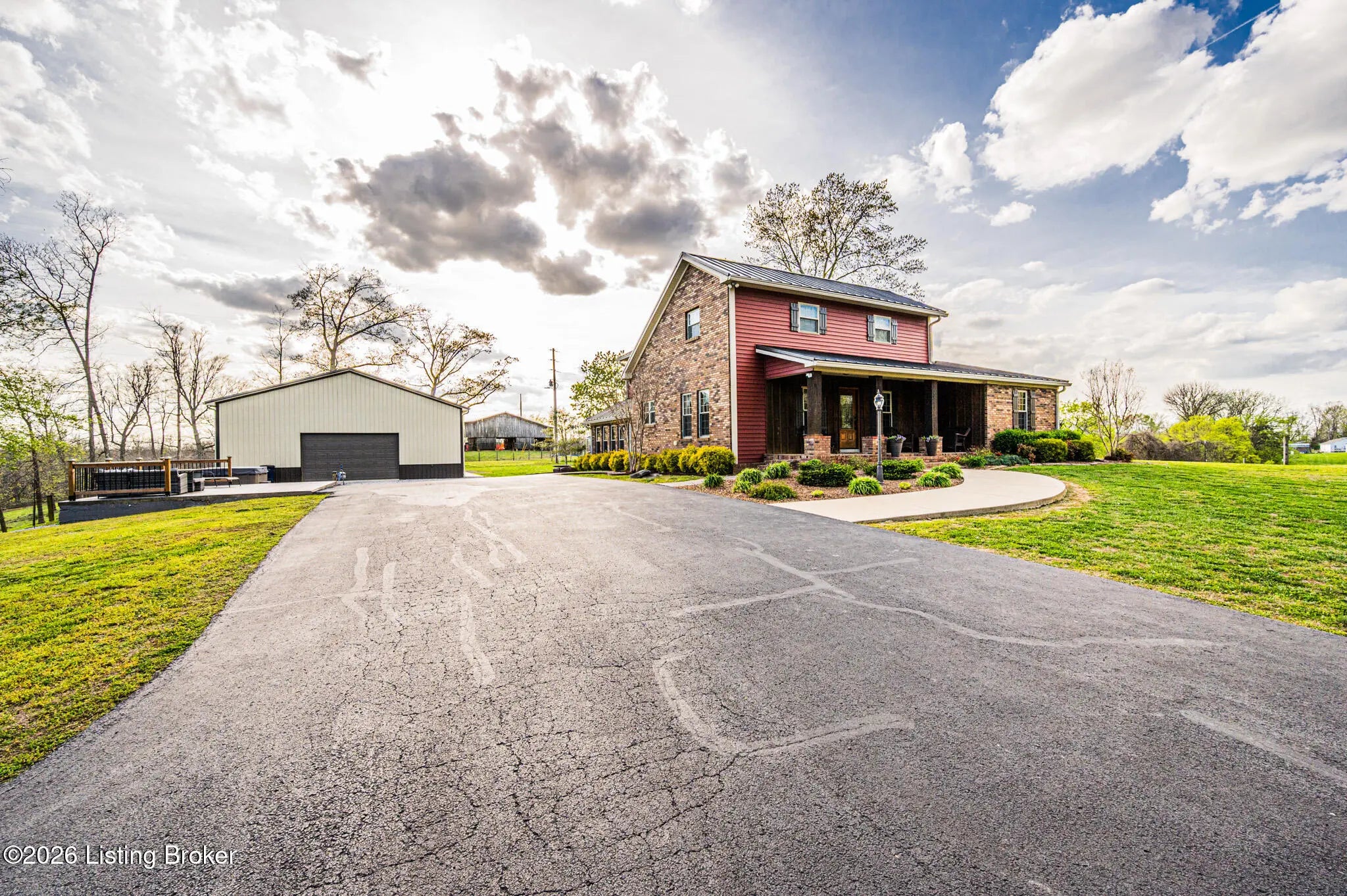 Photo of Listing #1714125