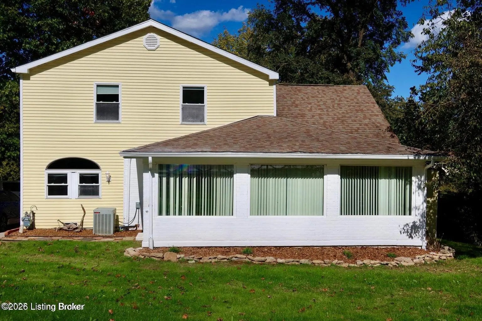 Photo of Listing #1714466