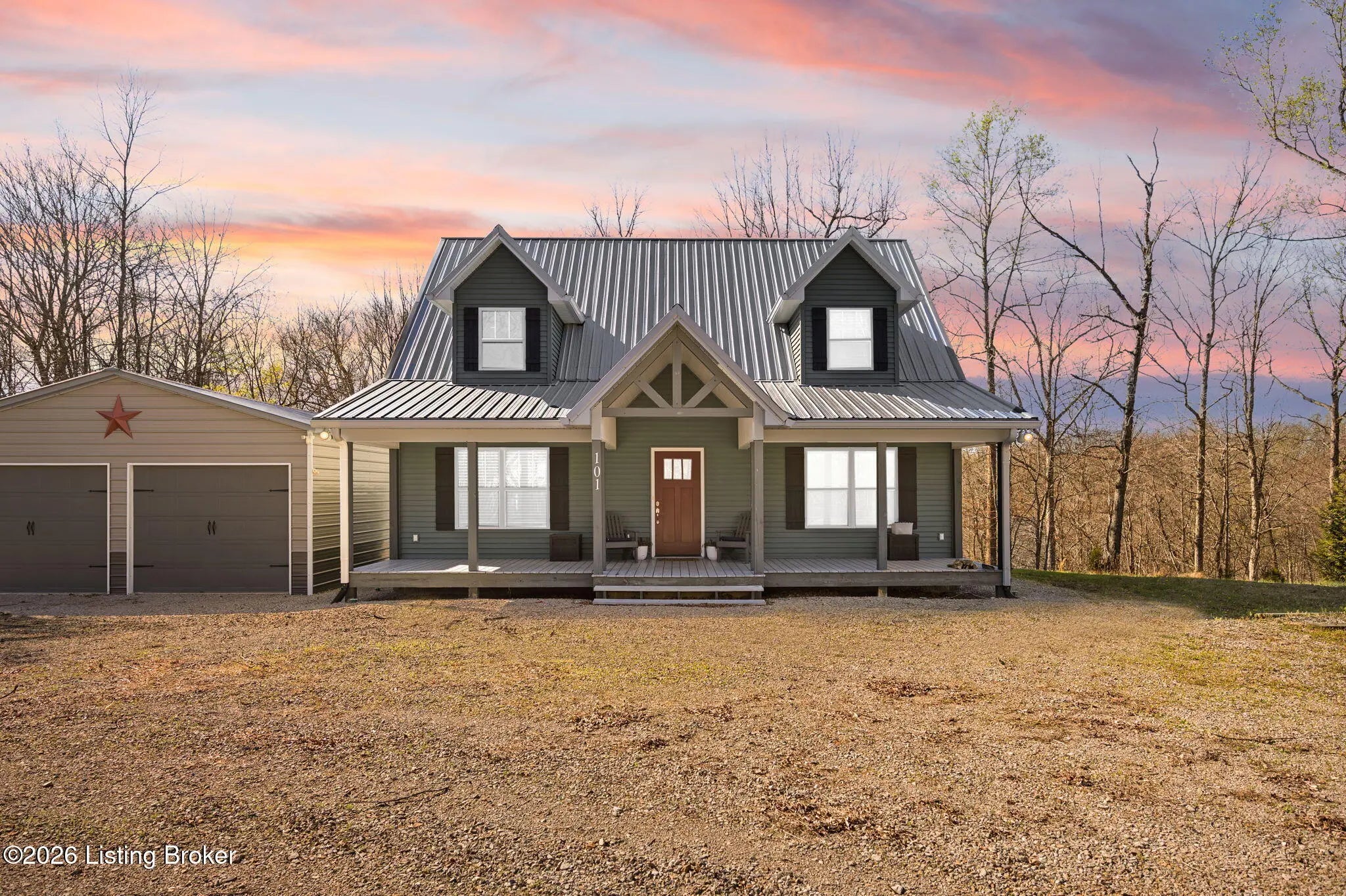 Photo of Listing #1714165