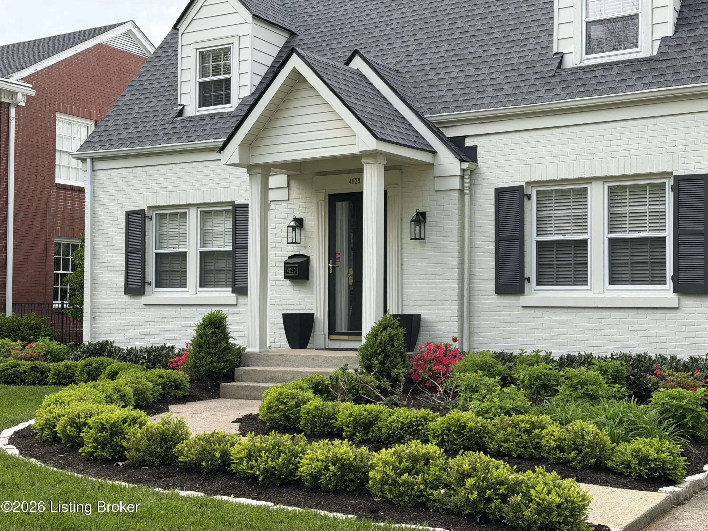 Photo of Listing #1714388