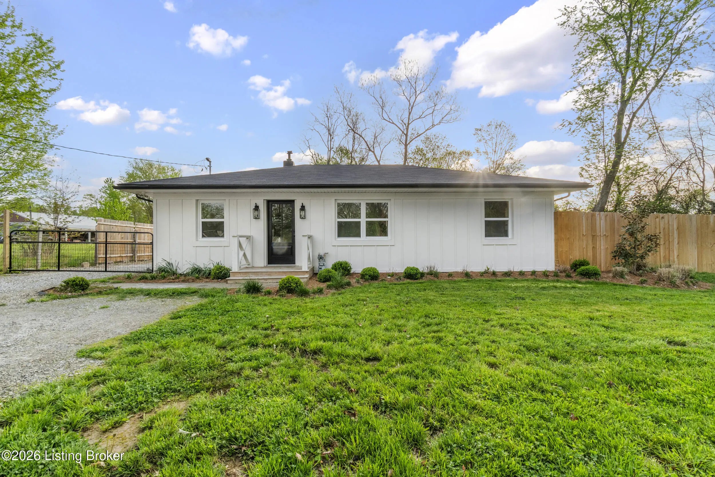 Photo of Listing #1714410