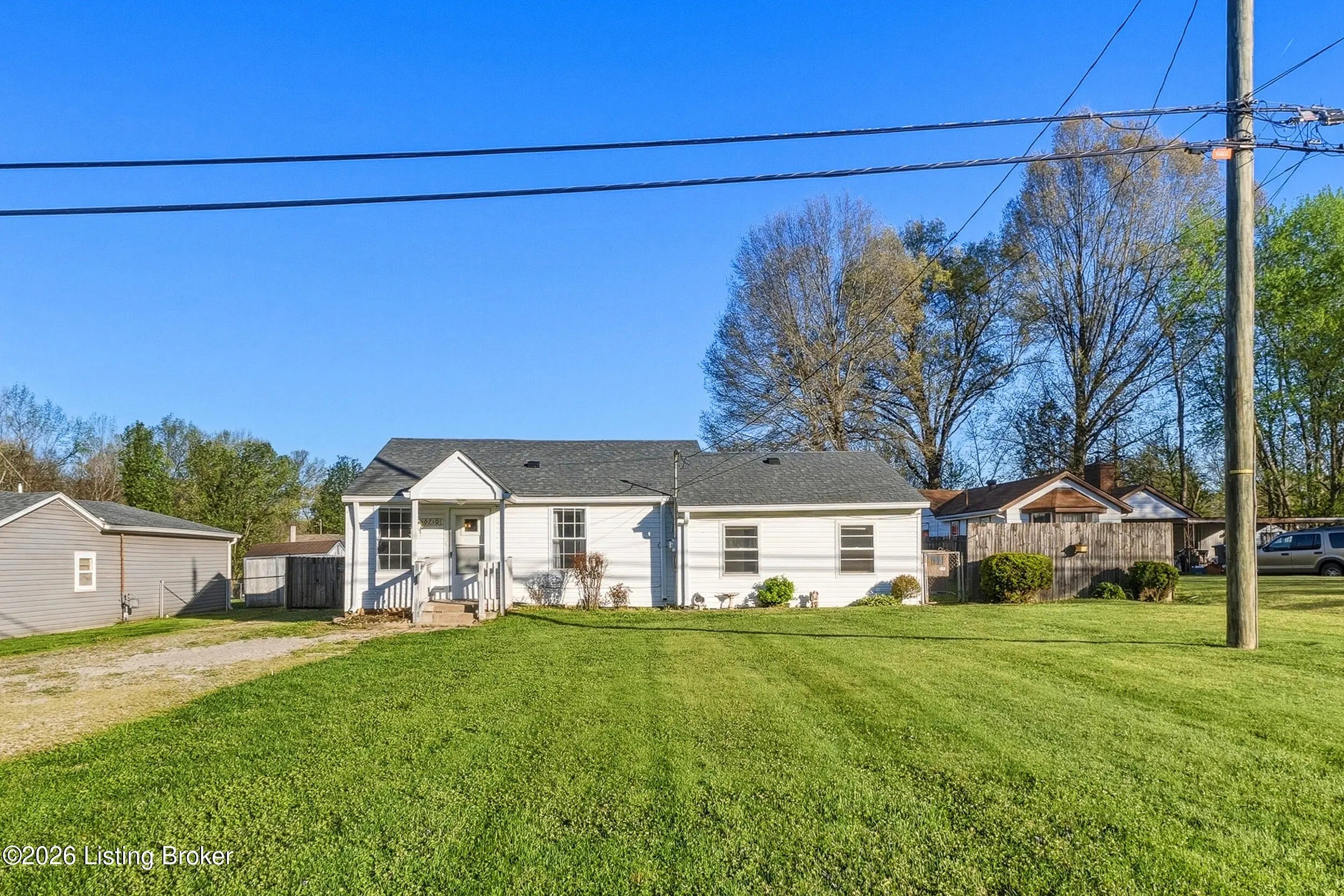 Photo of Listing #1714243