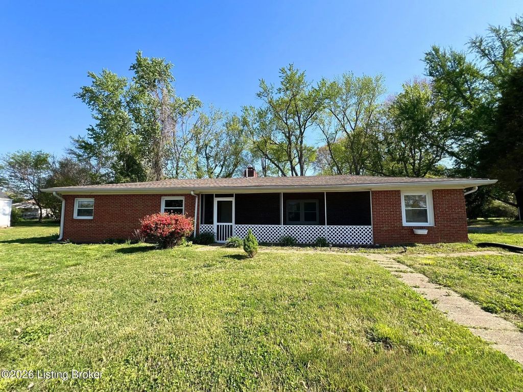 110 W Pierson St, Fredonia