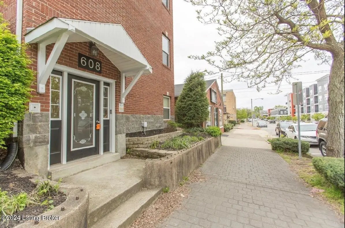 Photo of Listing #1714304