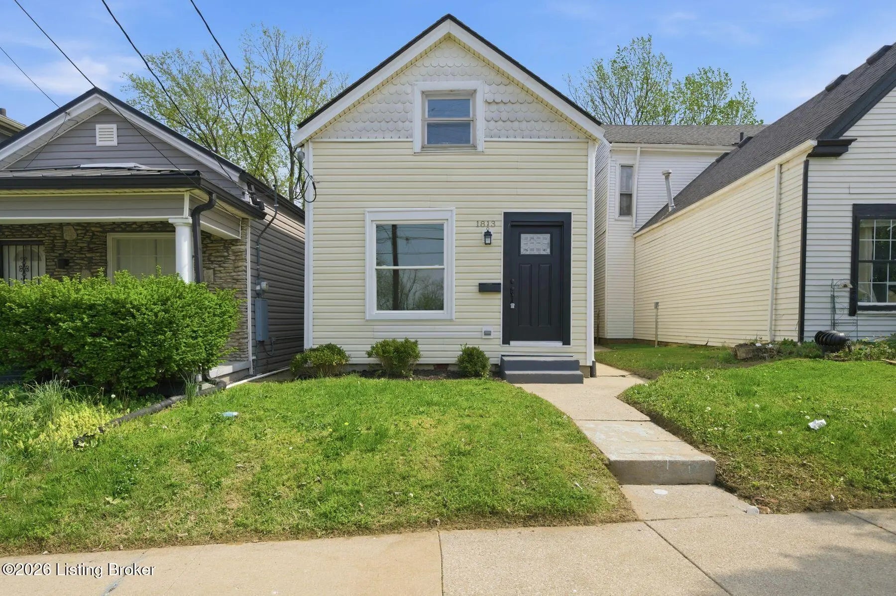 Photo of Listing #1714427