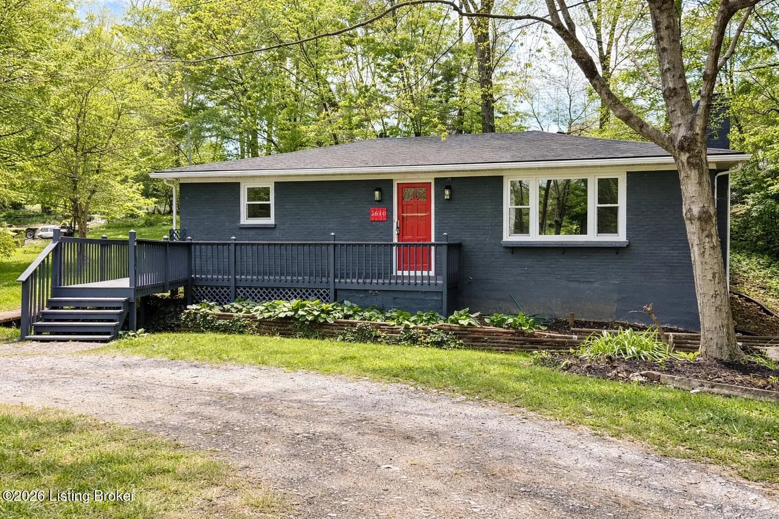 Photo of Listing #1714930