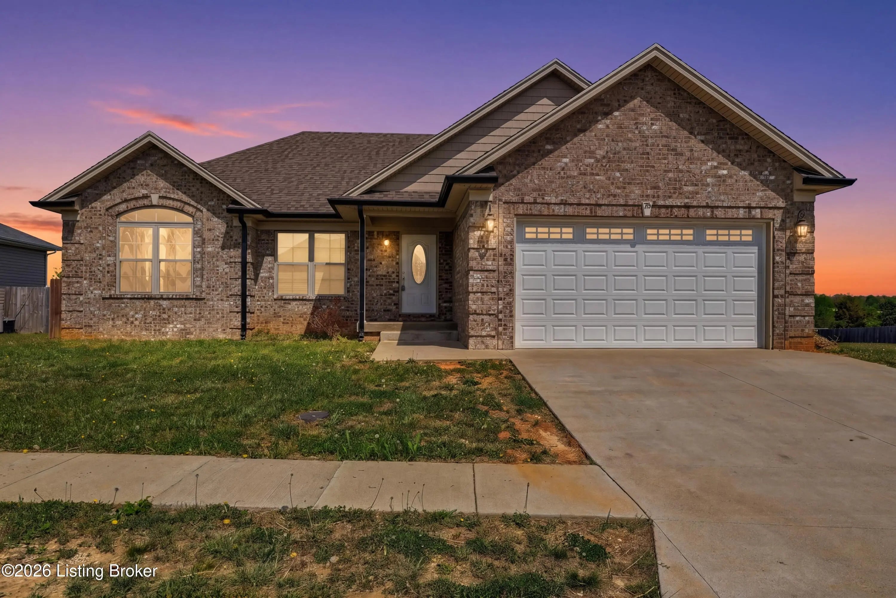 Photo of Listing #1715063