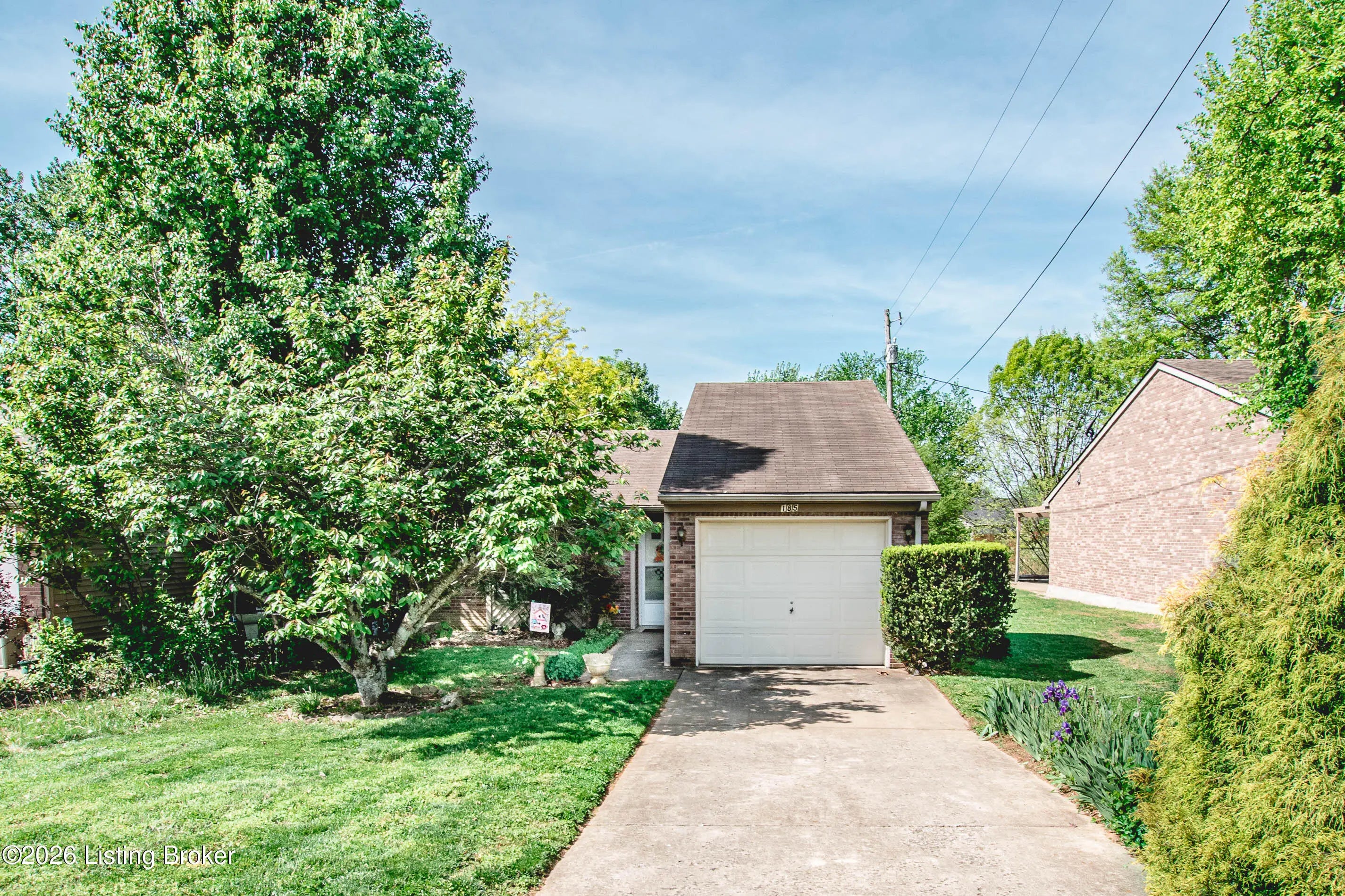 Photo of Listing #1714699