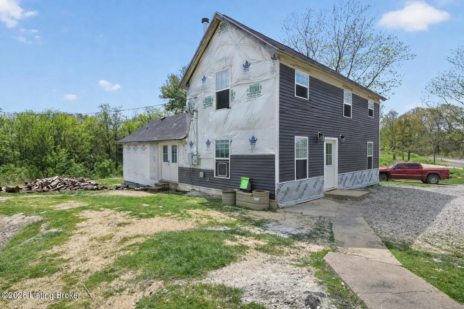 Photo of Listing #1714575