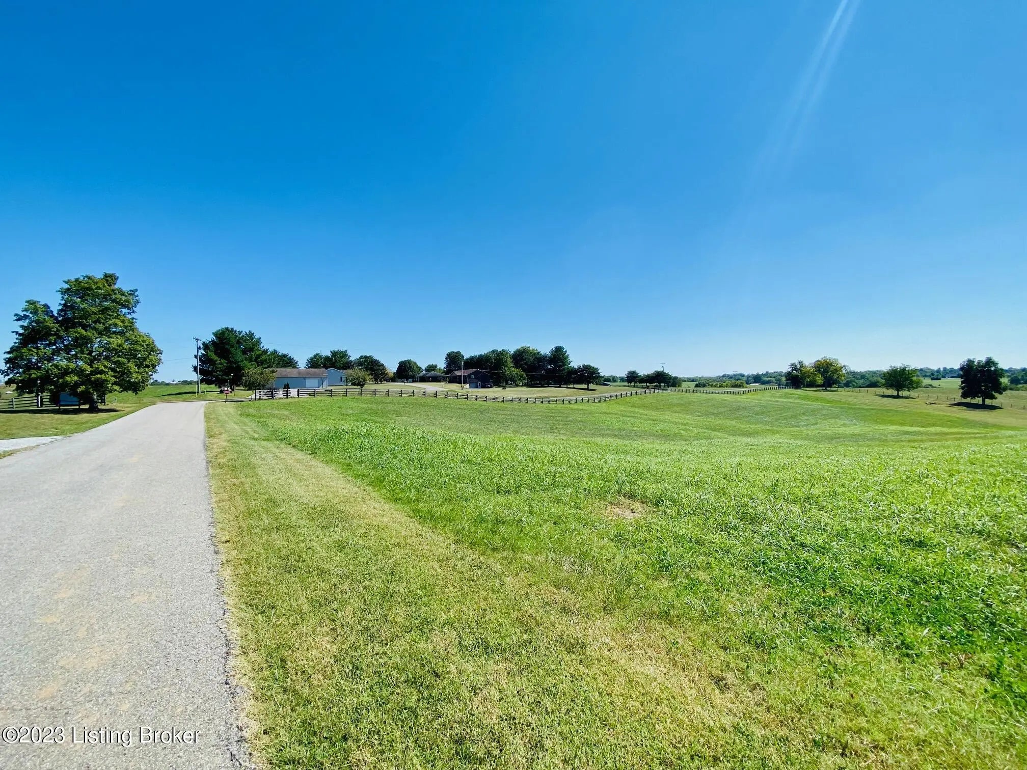 Photo of Listing #1714525