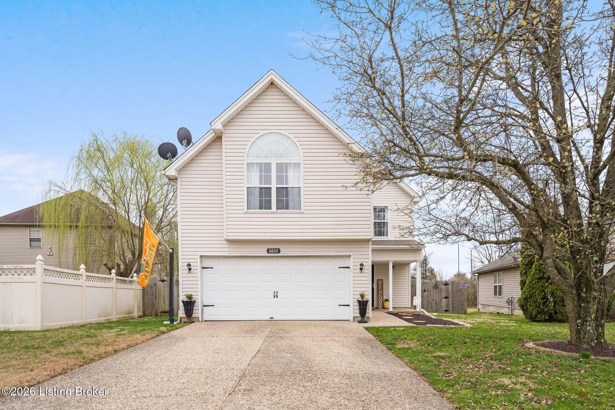 Photo of Listing #1714590