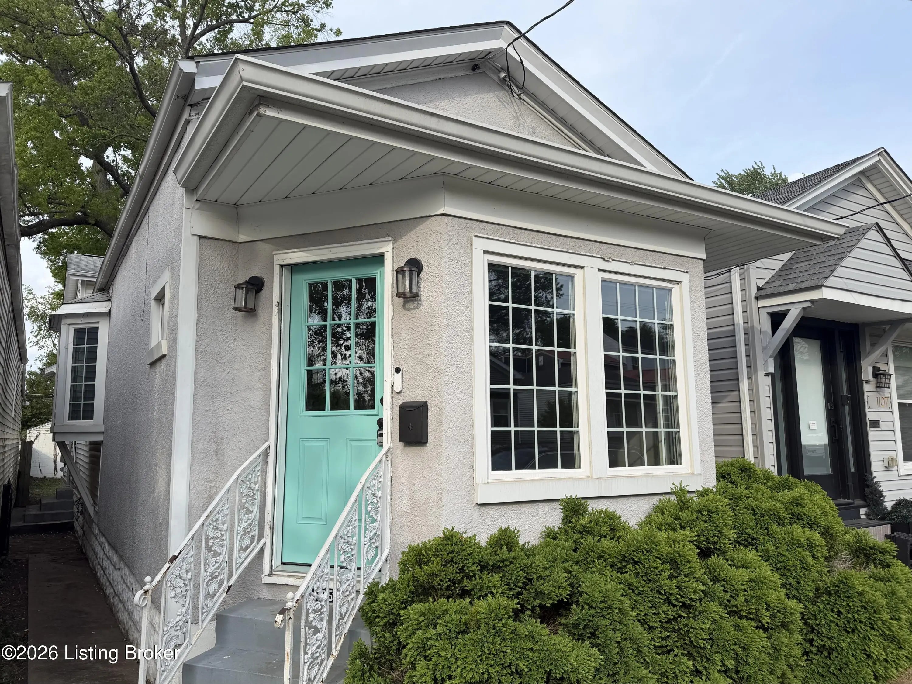 Photo of Listing #1714857