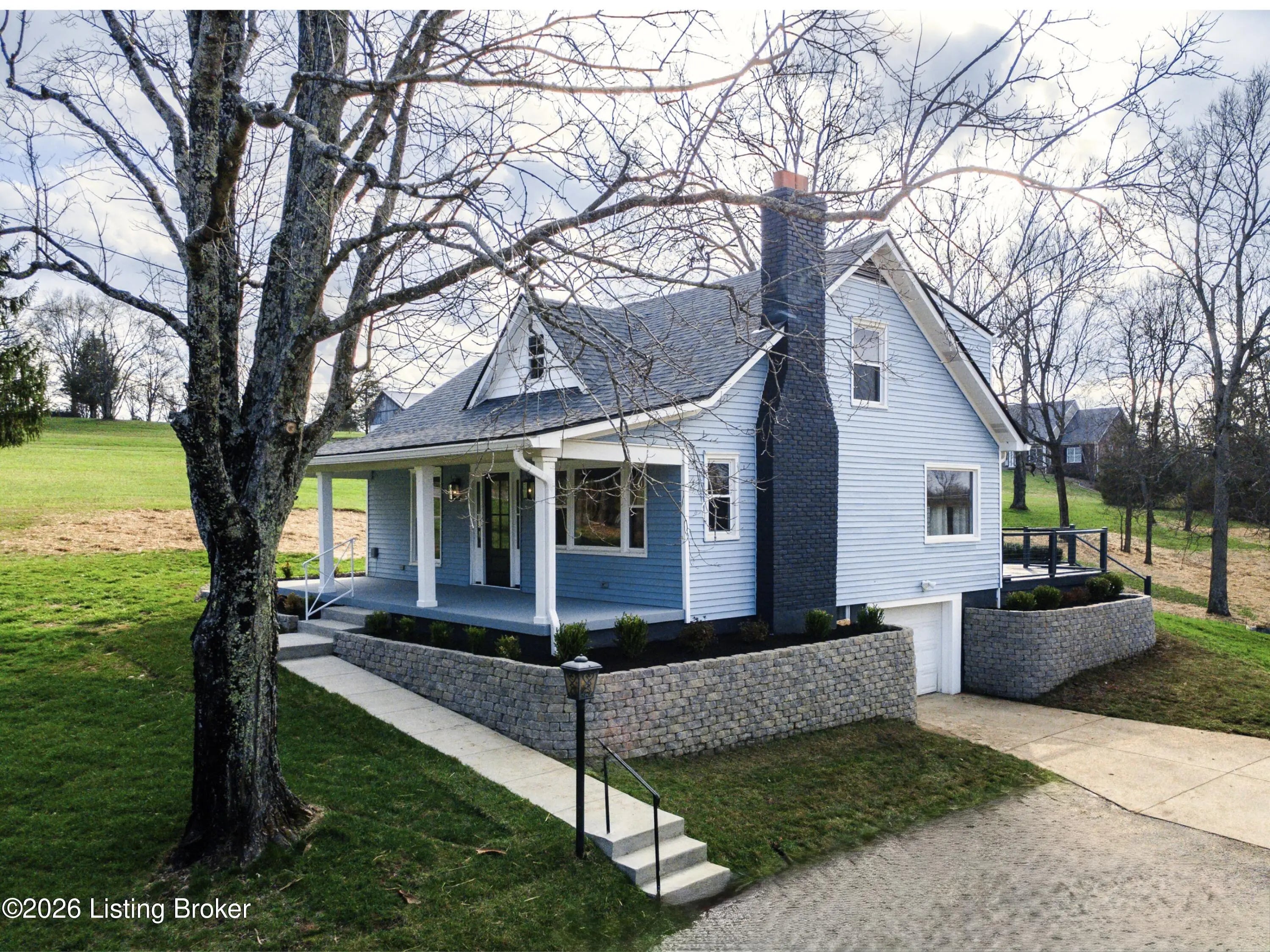 Photo of Listing #1714618