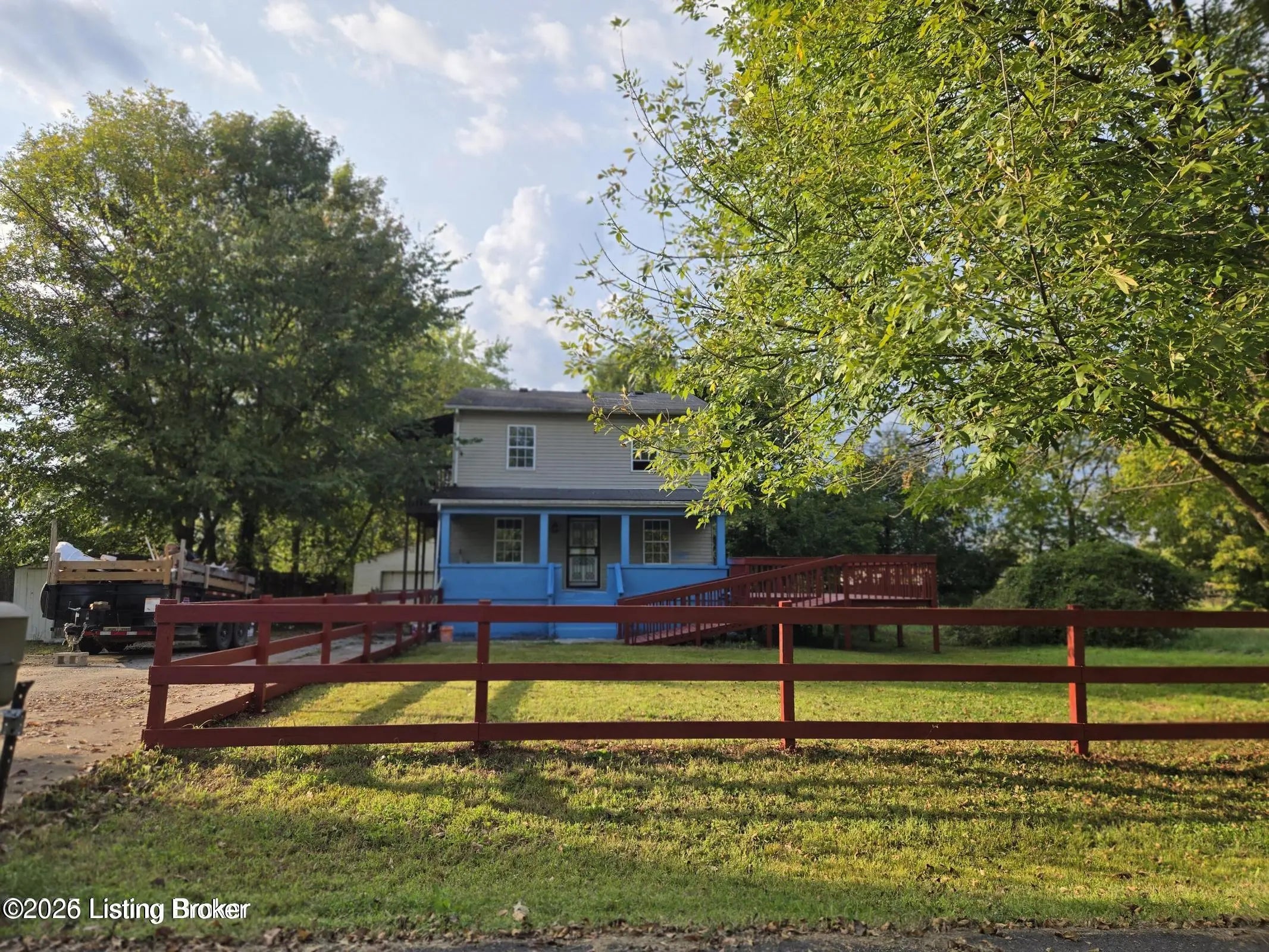 Photo of Listing #1714817