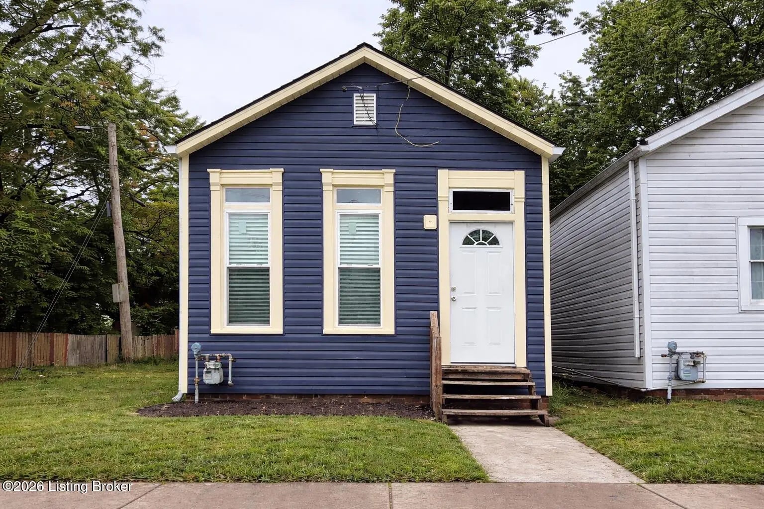 Photo of Listing #1714877