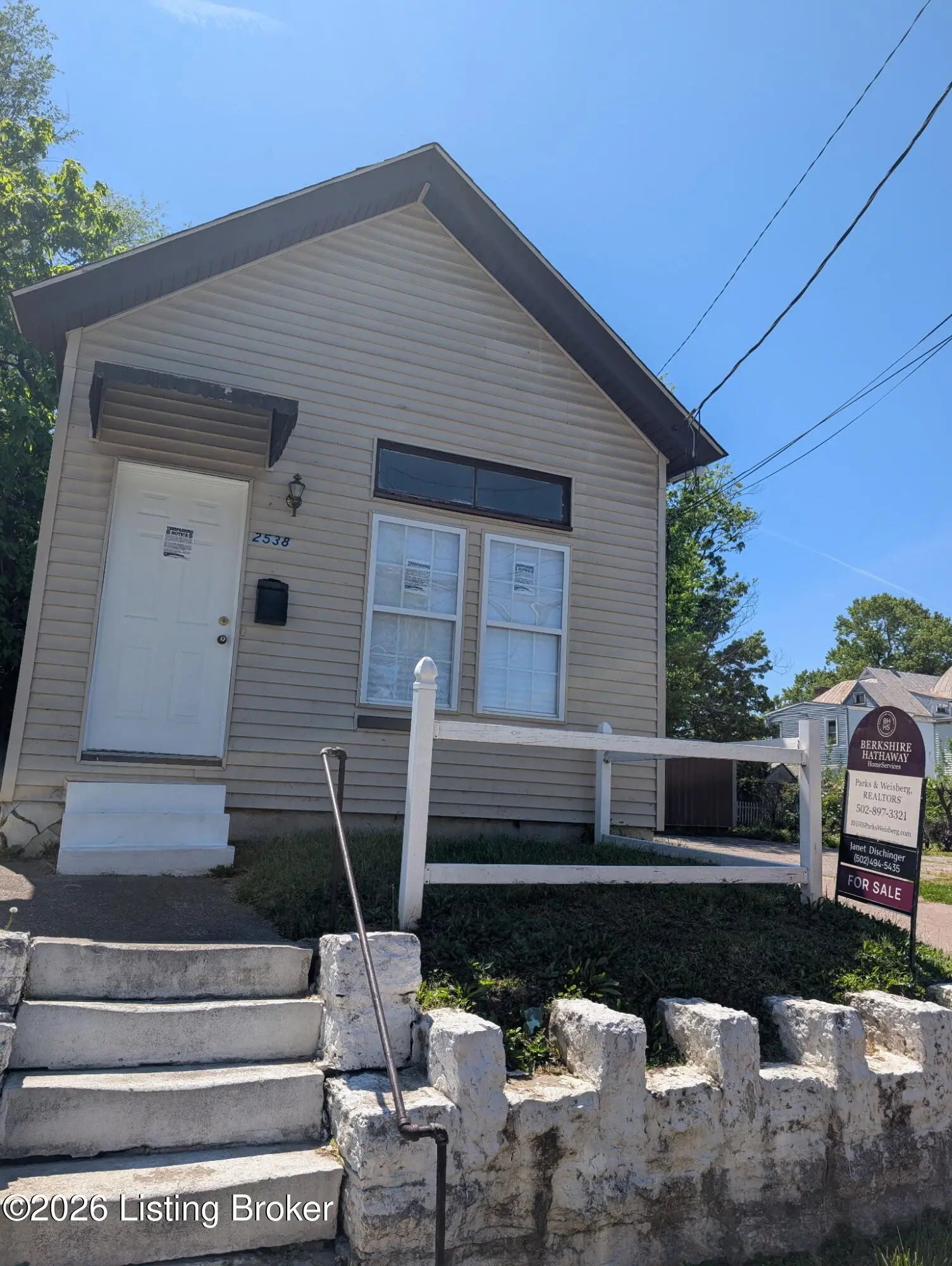 Photo of Listing #1715108