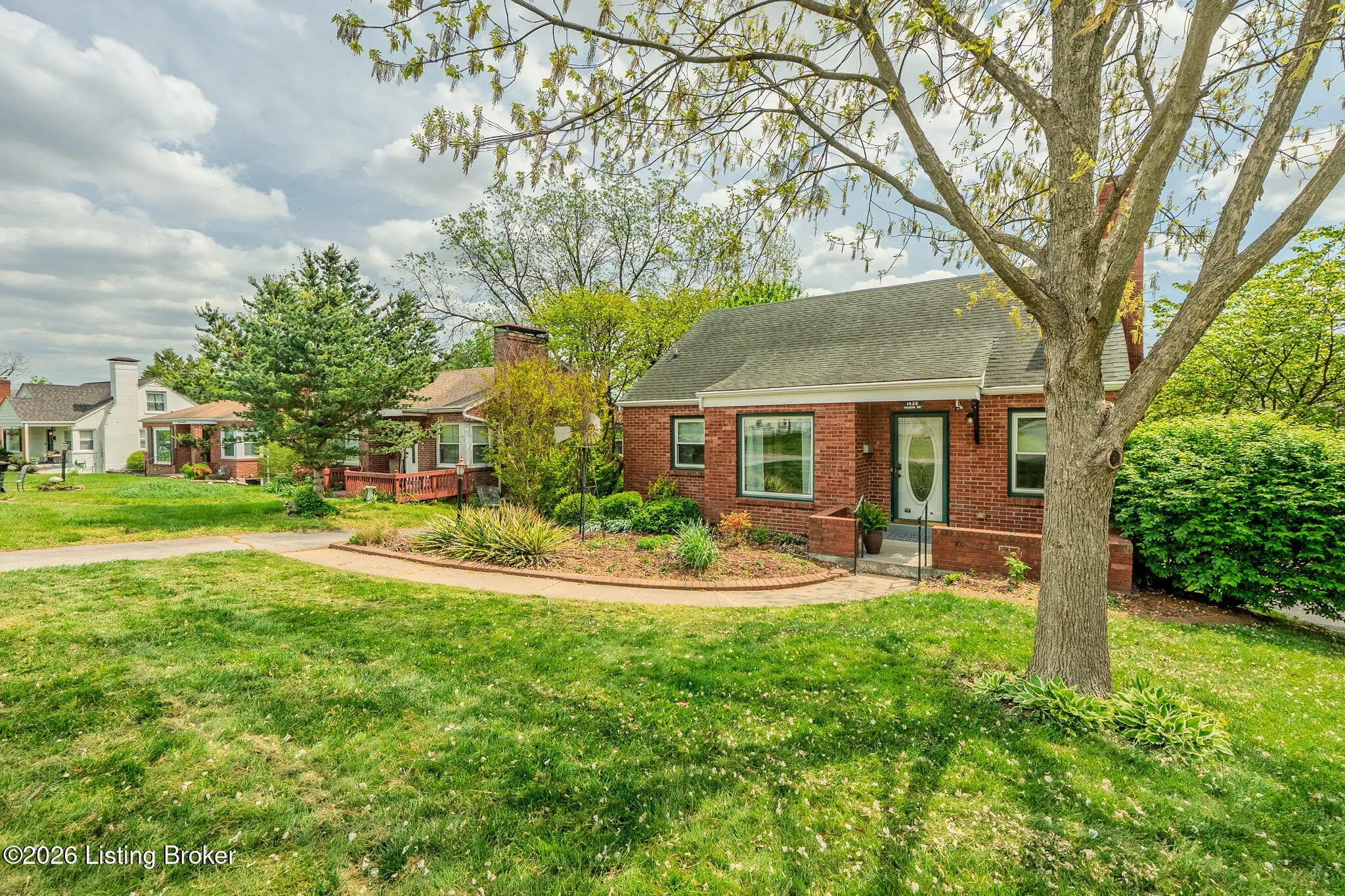 Photo of Listing #1714948