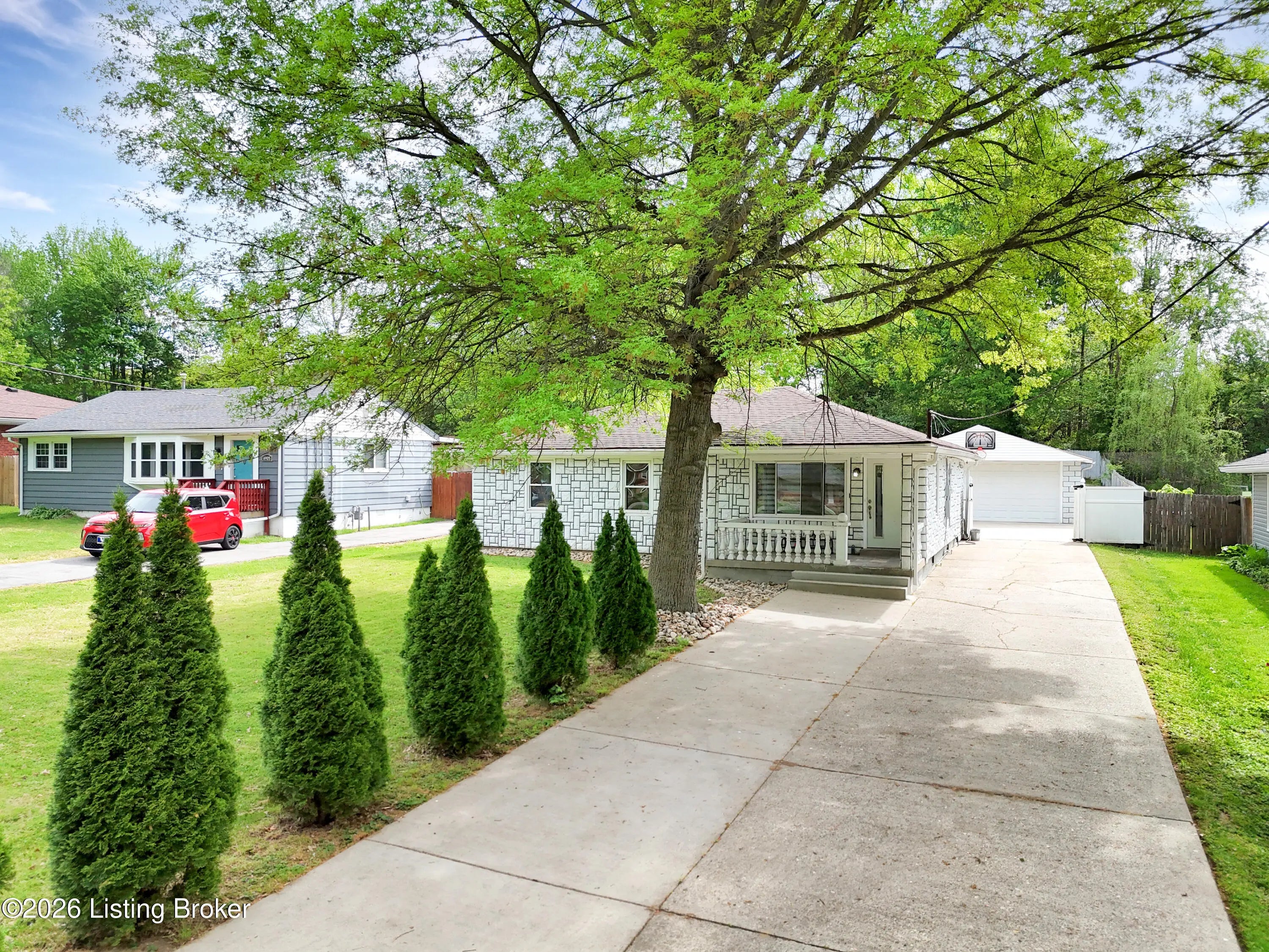 Photo of Listing #1714949