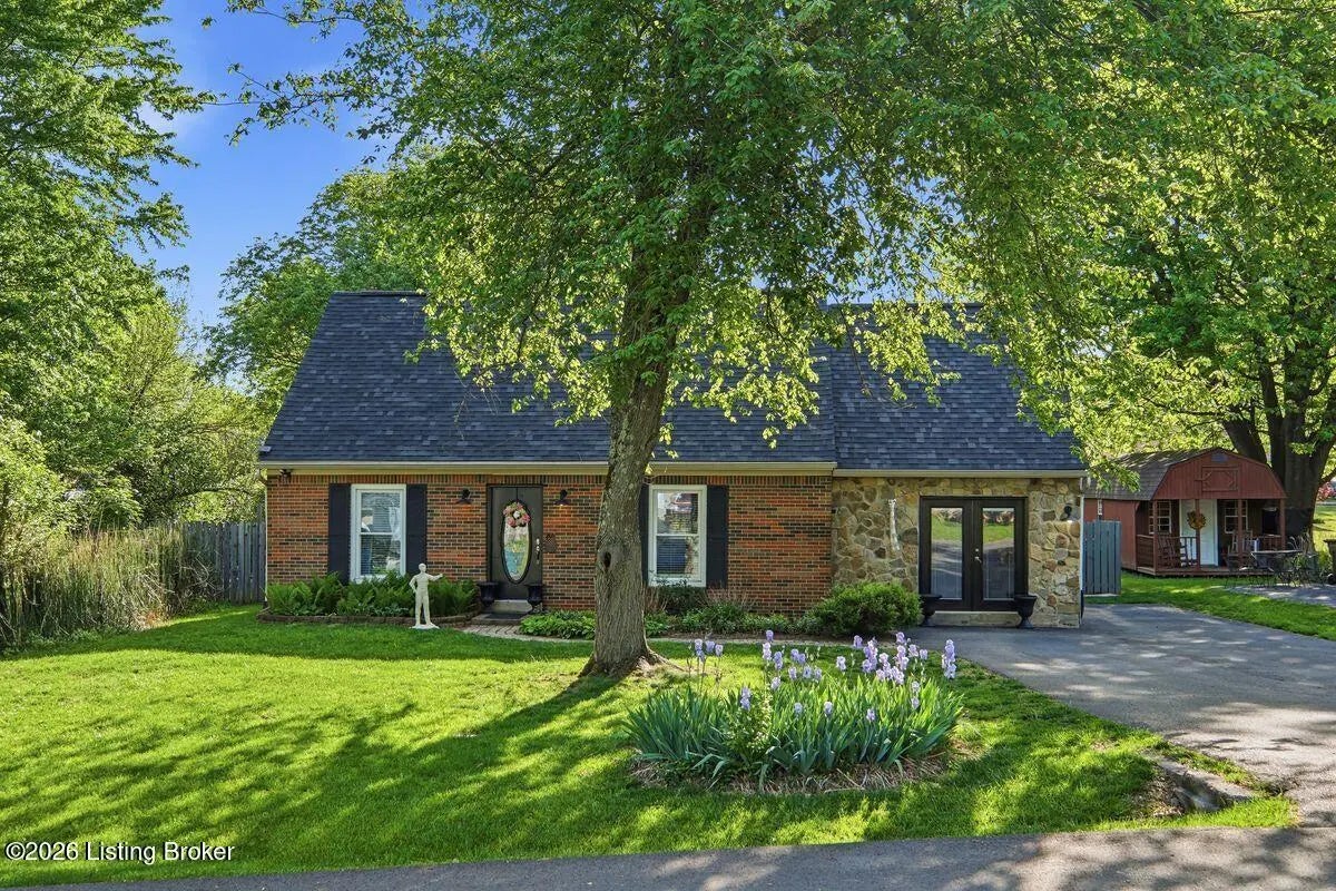 Photo of Listing #1715197