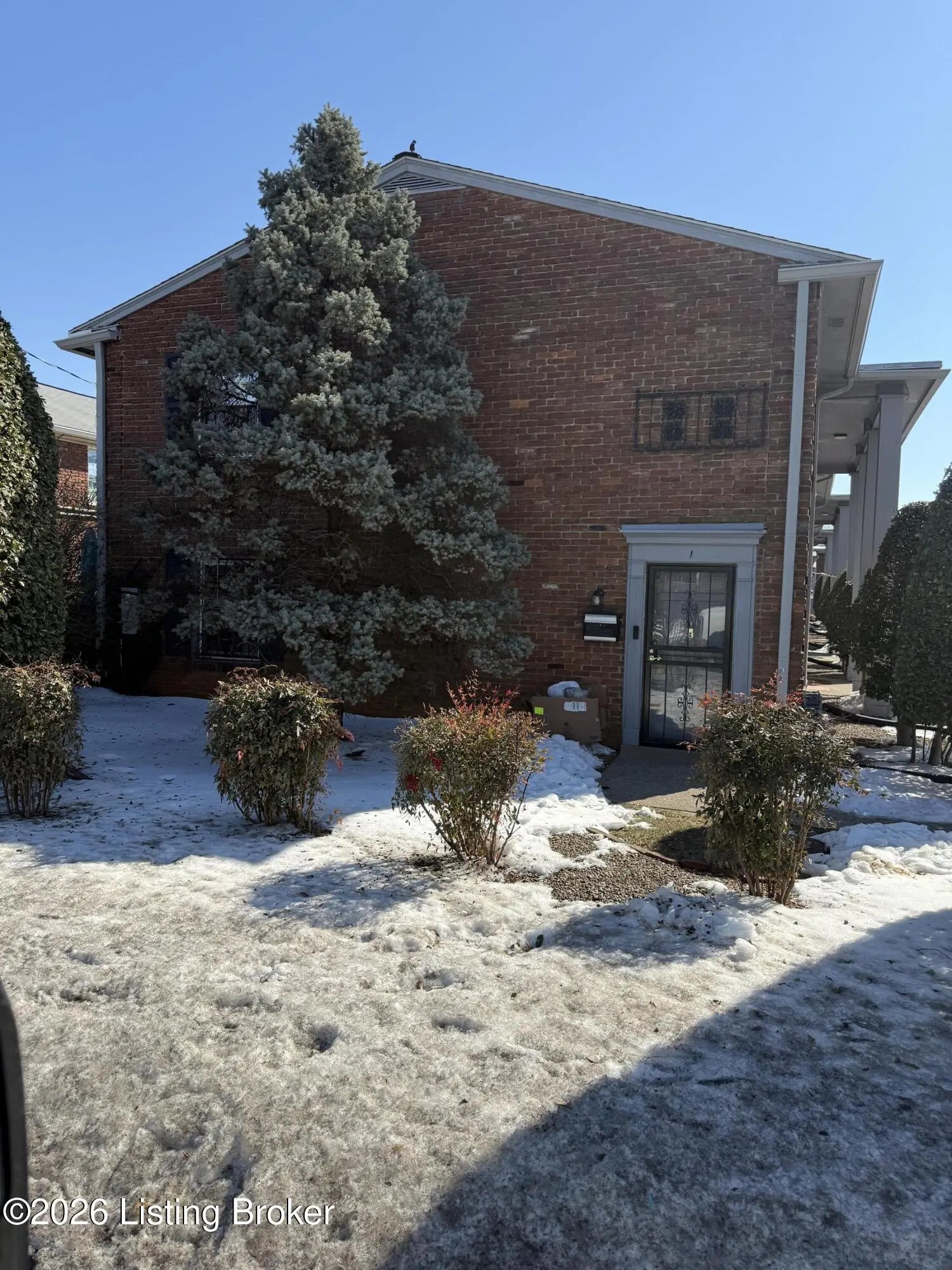 Photo of Listing #1715205