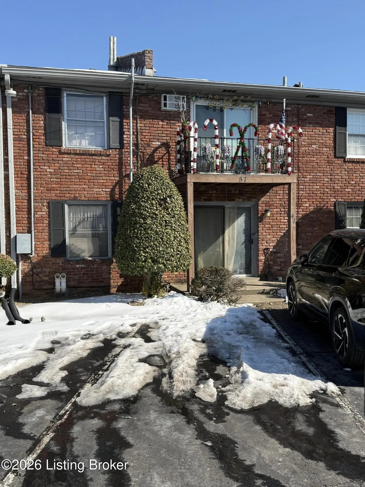 Photo of Listing #1715222