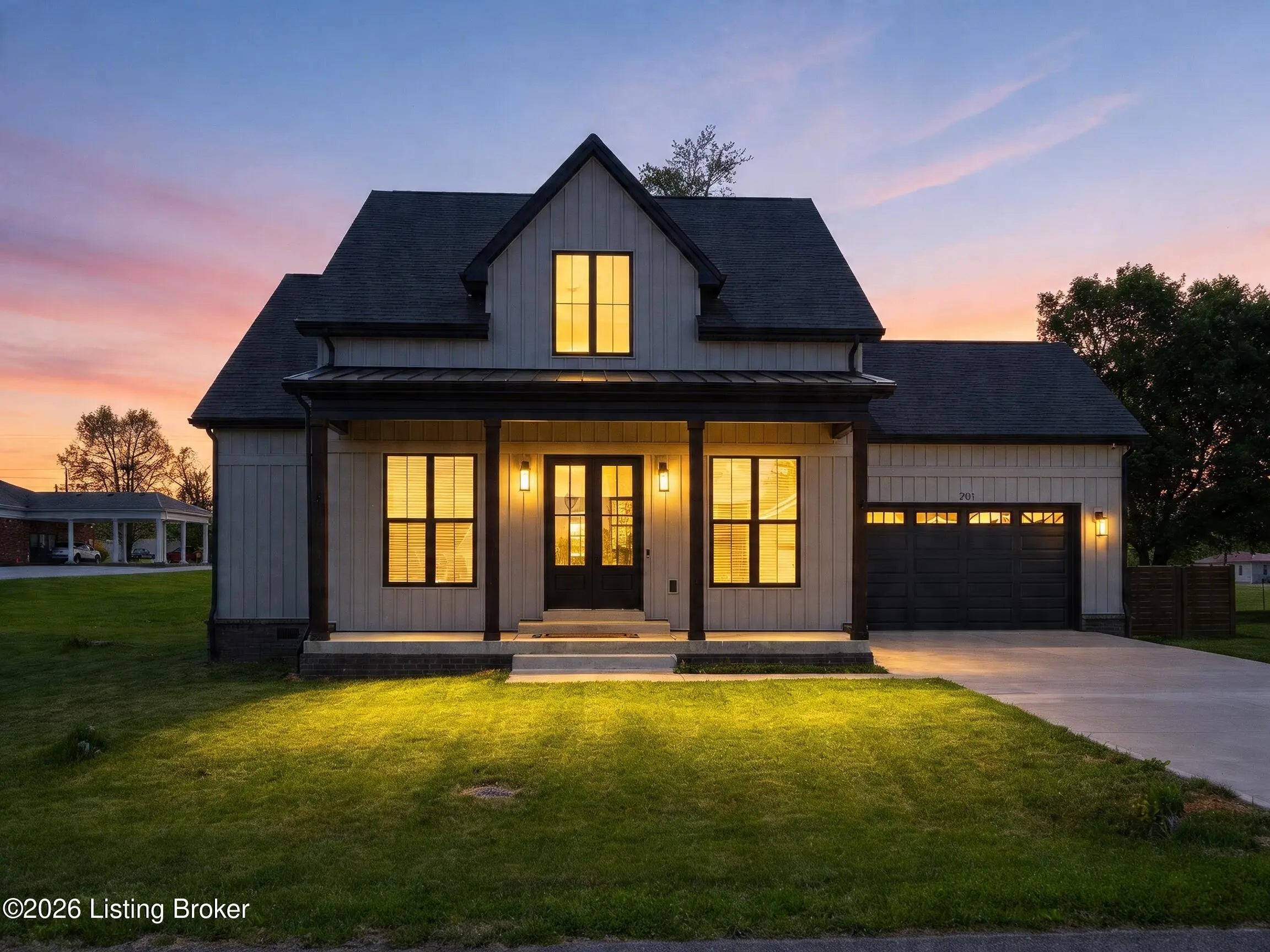 Photo of Listing #1715237