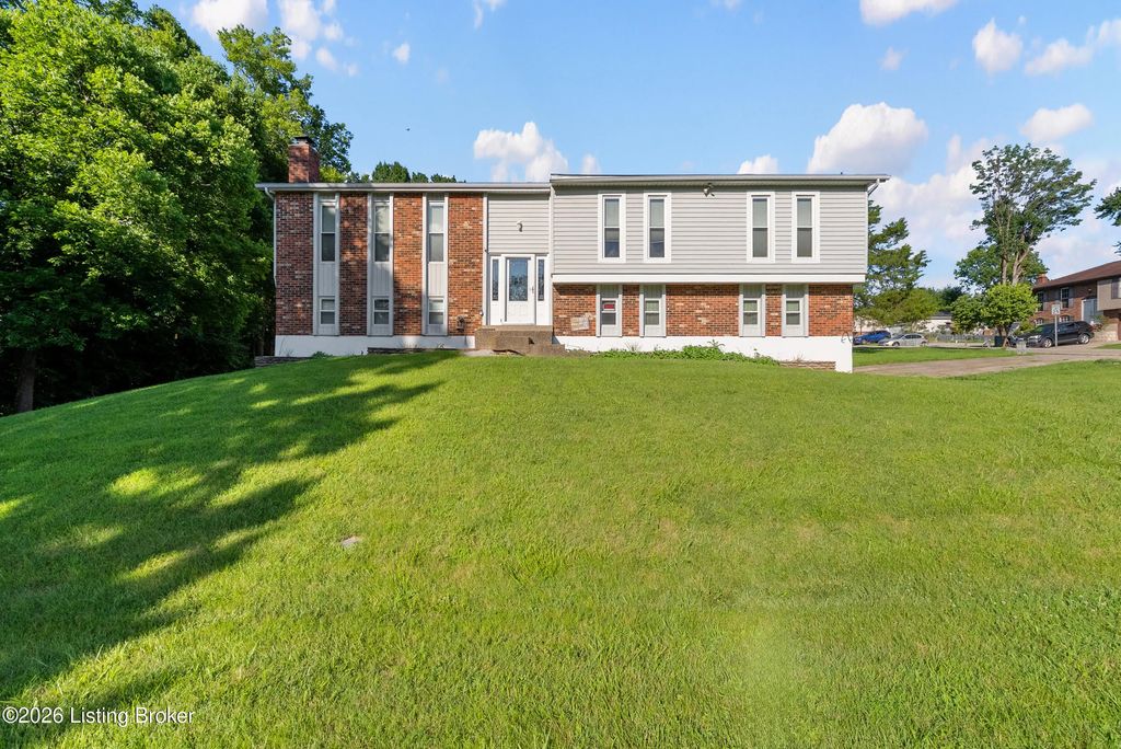 6311 May Pen Rd, Louisville