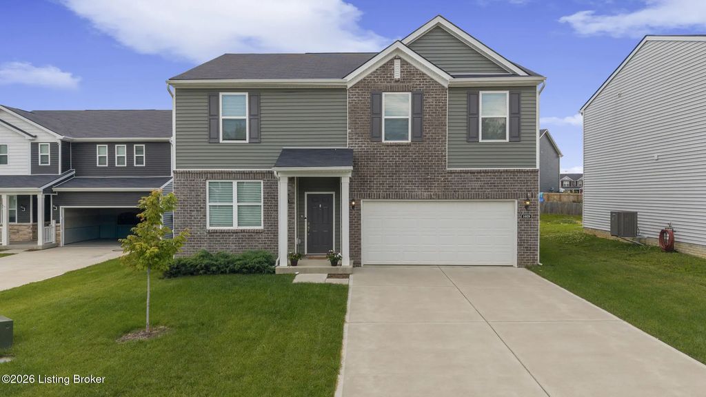 1029 Dry Run Ct, Shelbyville