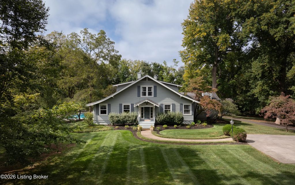 2002 Evergreen Rd, Louisville