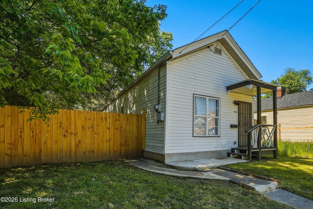 1814 Standard Ave, Louisville