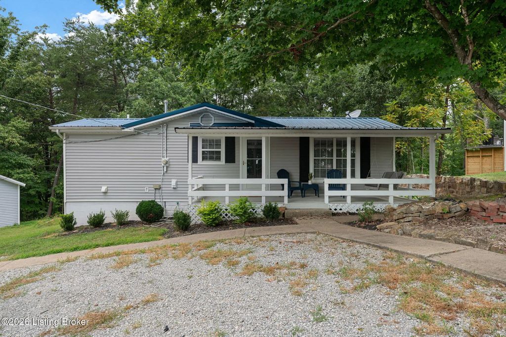 80 Holiday Hill Rd, Clarkson