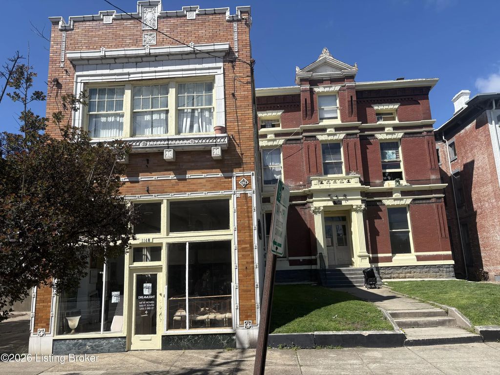 1136 S 3rd St, Louisville